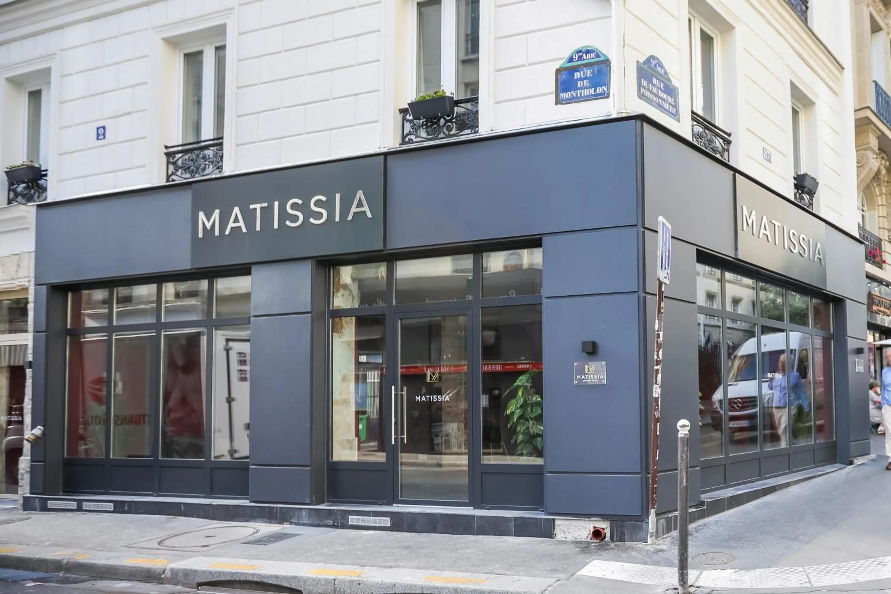 Property building in LE MATISSIA