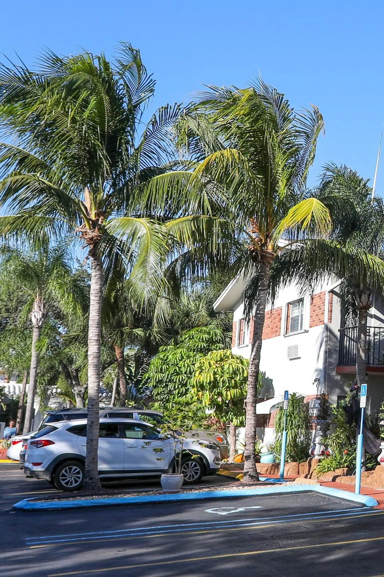 Richard's Motel Studios