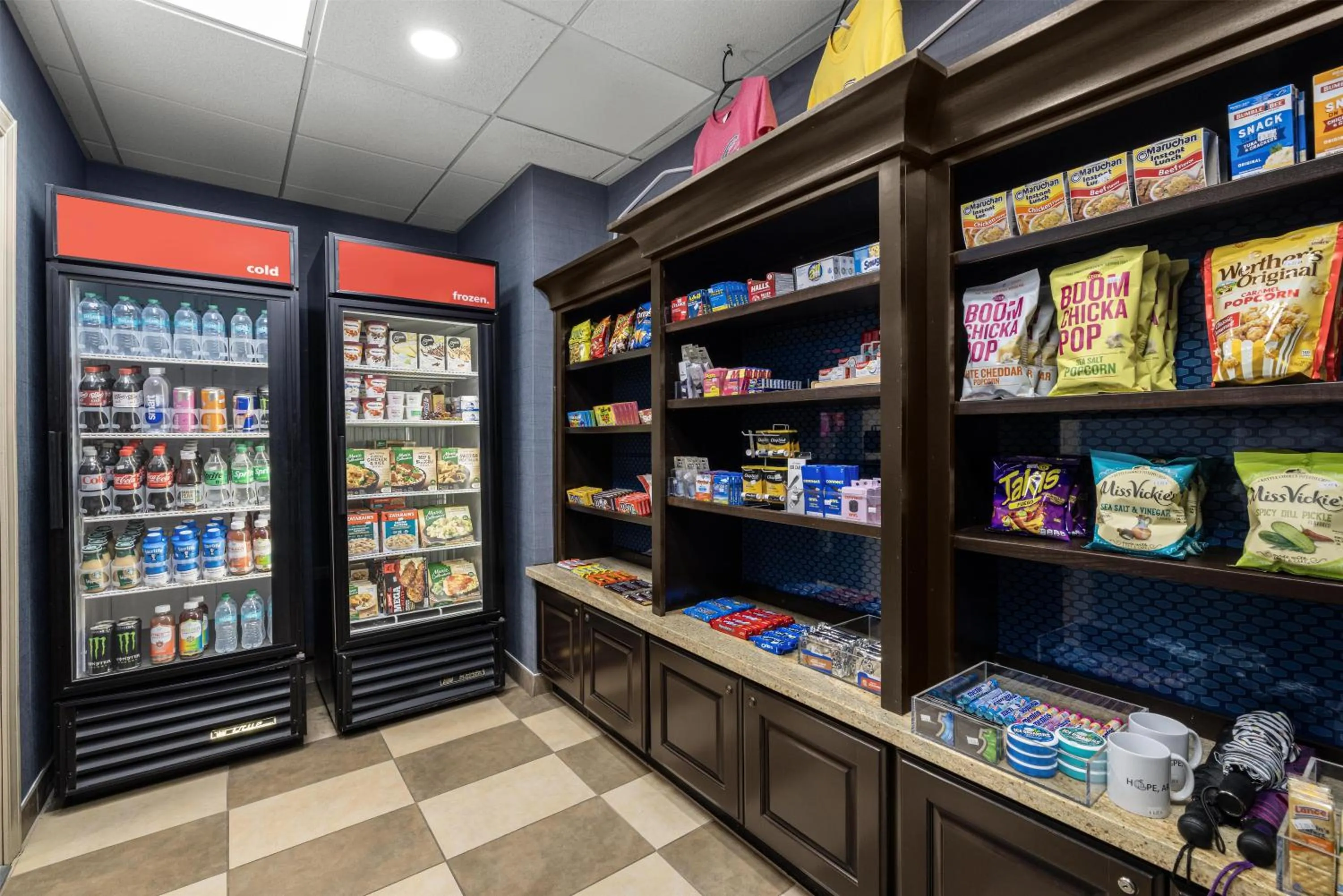 Restaurant/places to eat in Hampton Inn and Suites Hope