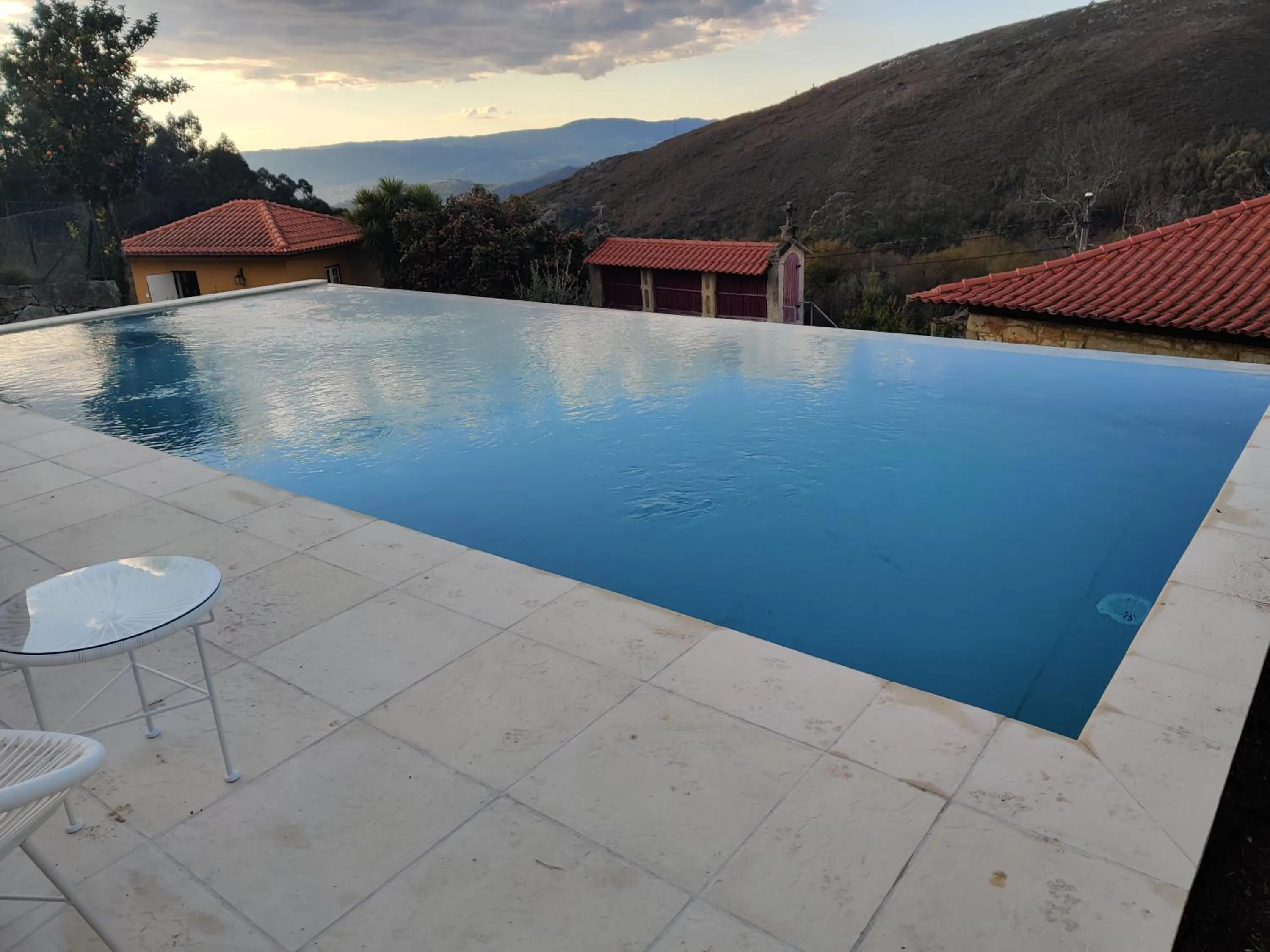 Swimming pool in Casa do Rancho - Turismo Rural