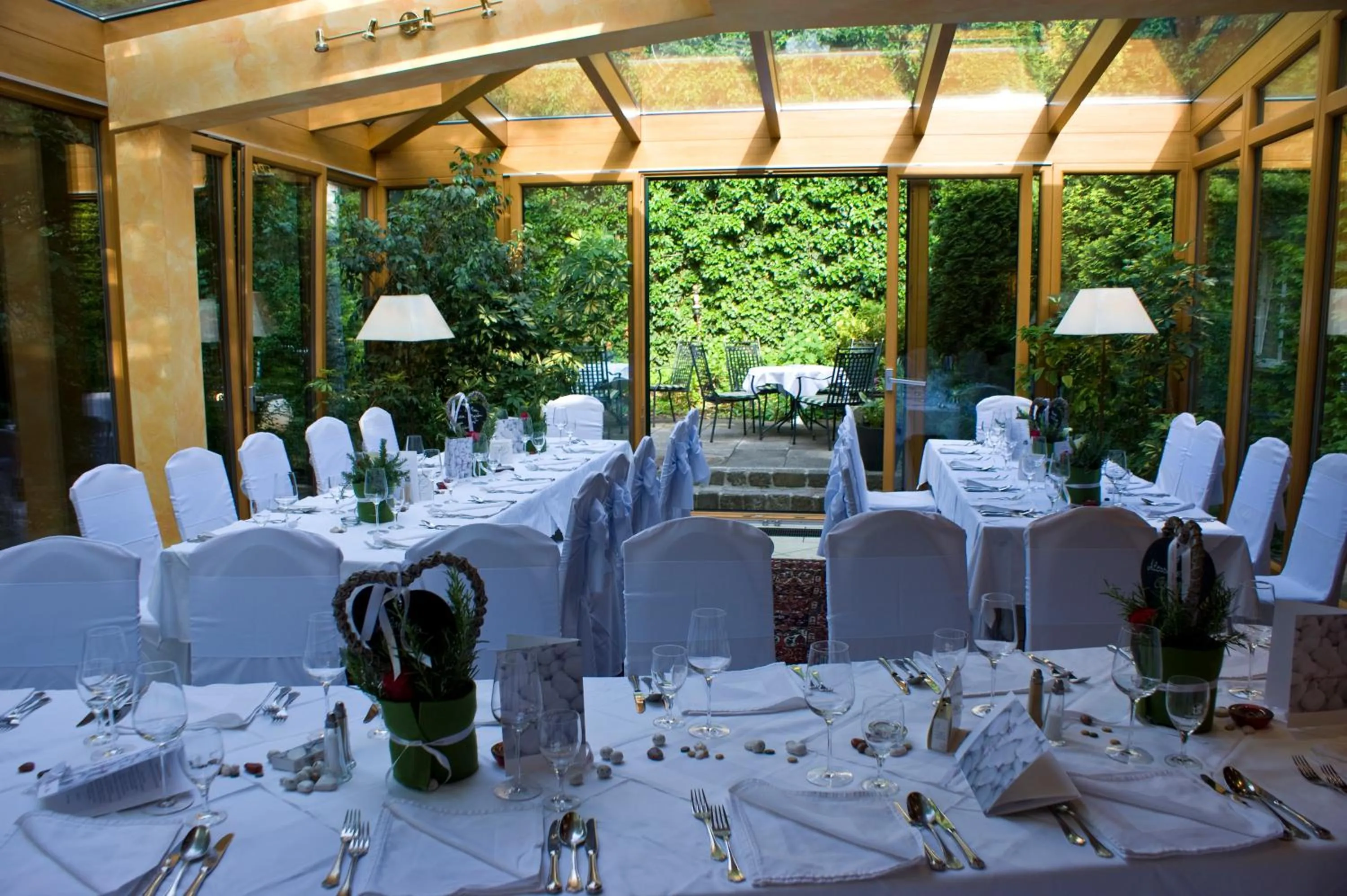 Restaurant/places to eat in Landhotel Jagdhof