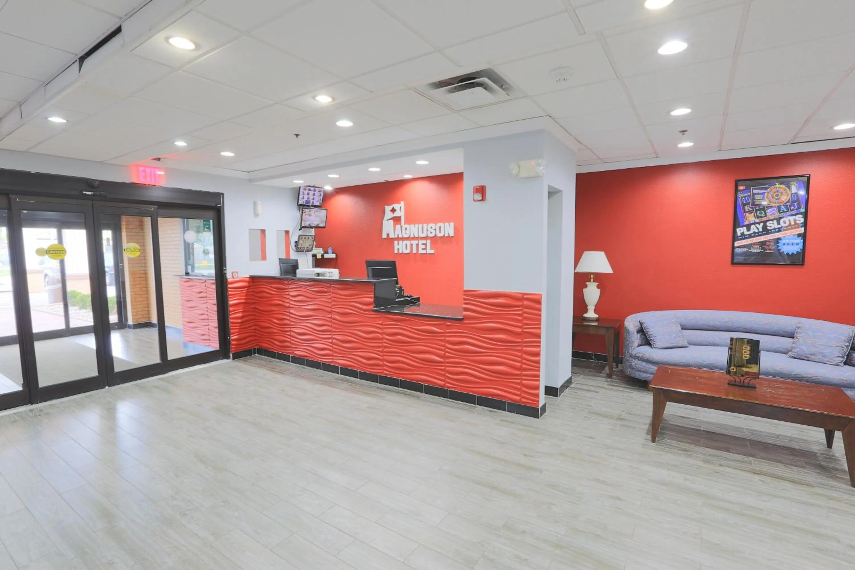 Day in Days Inn by Wyndham Calumet Park