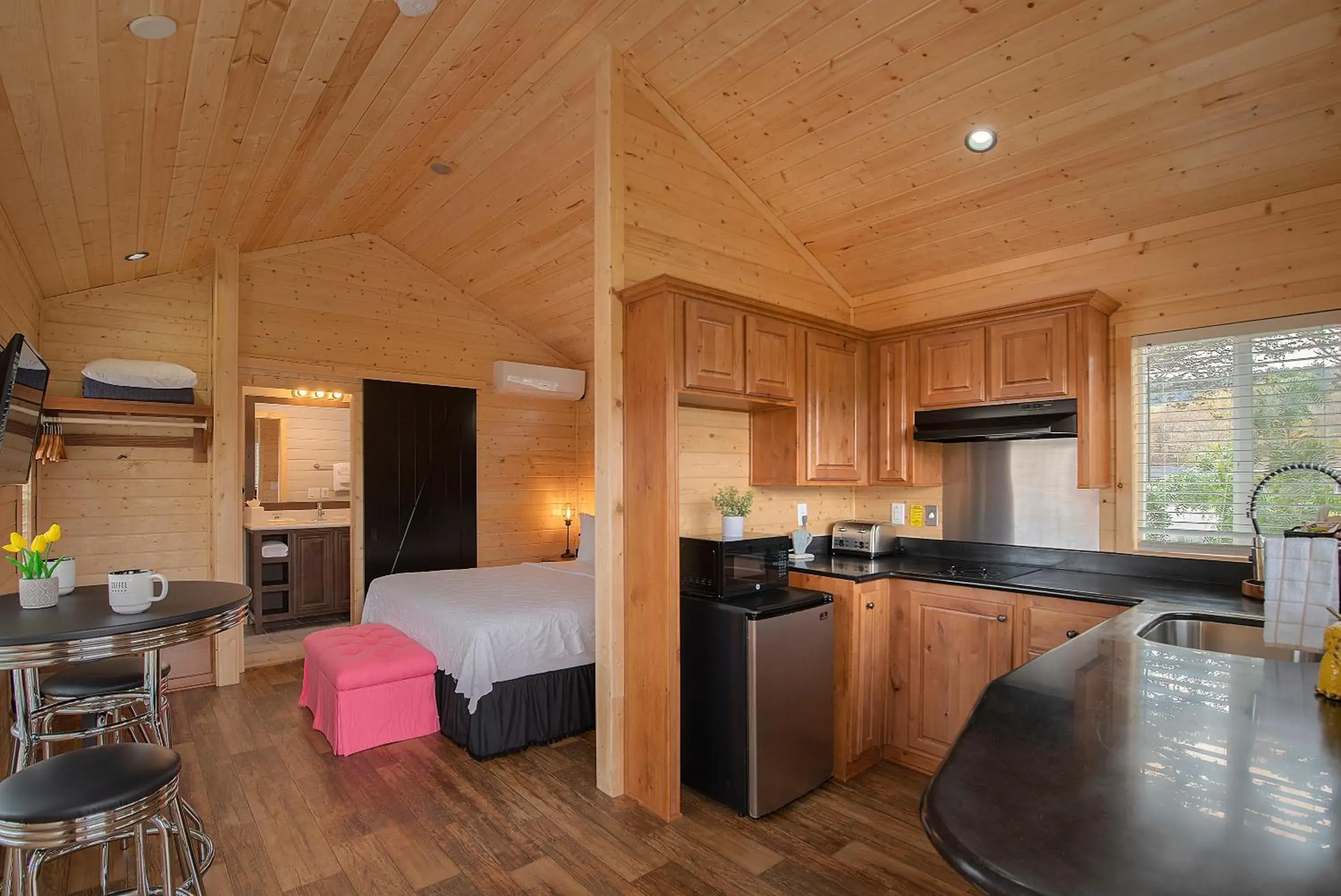 Carmel River Inn & Cottages Carmel River Inn & Cottages