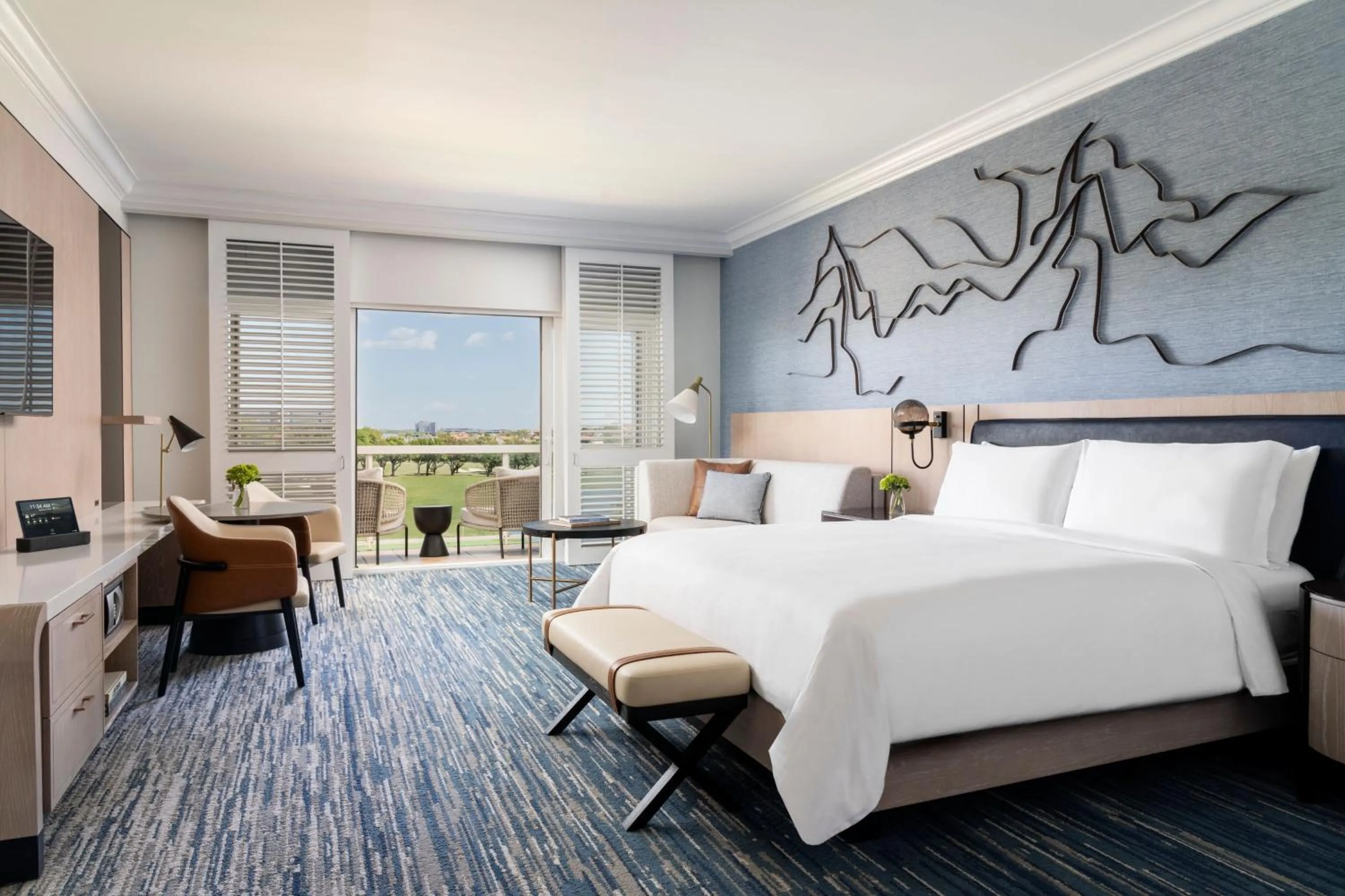 Other, Bed in The Ritz-Carlton Dallas, Las Colinas