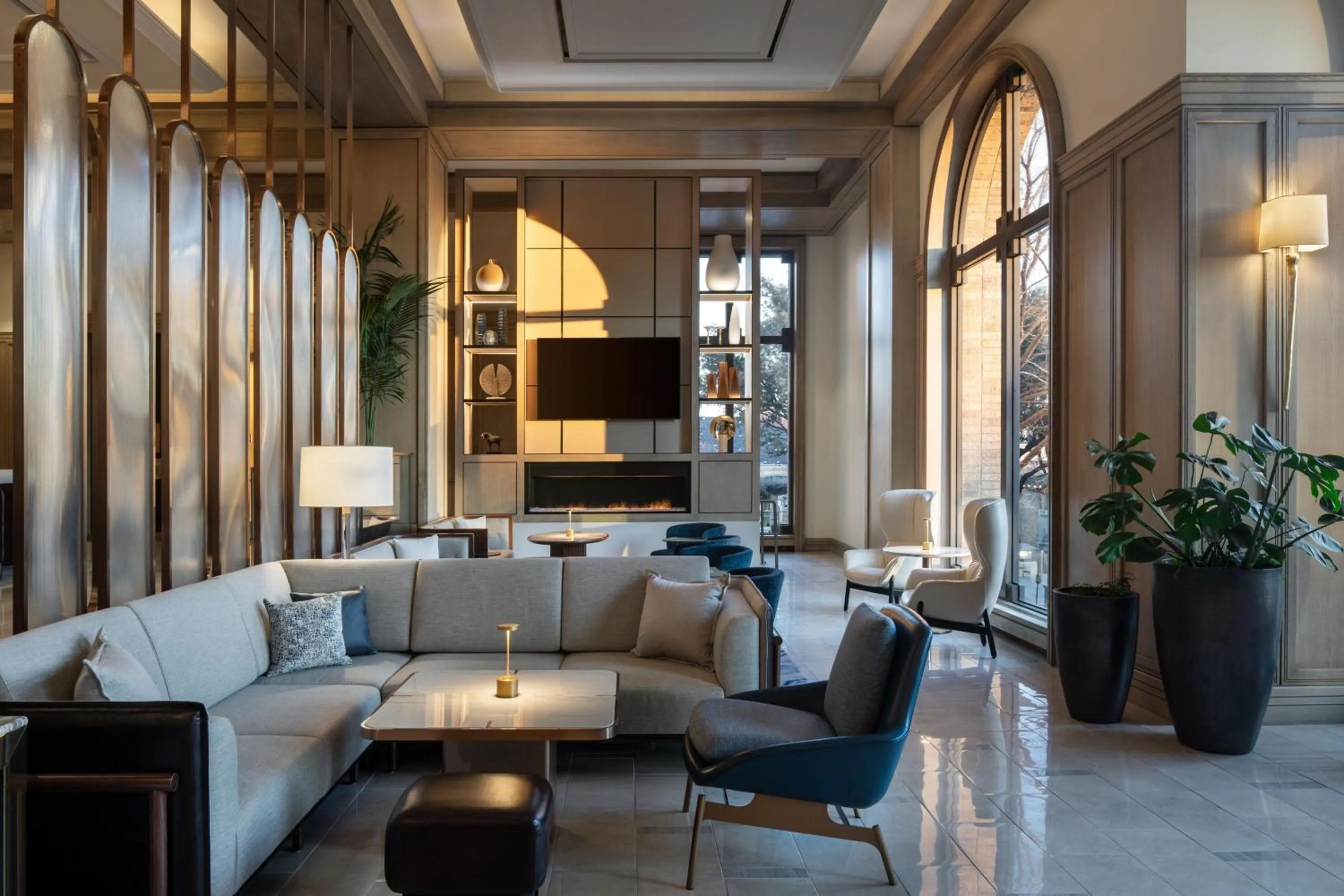 Lounge or bar in The Ritz-Carlton Dallas, Las Colinas