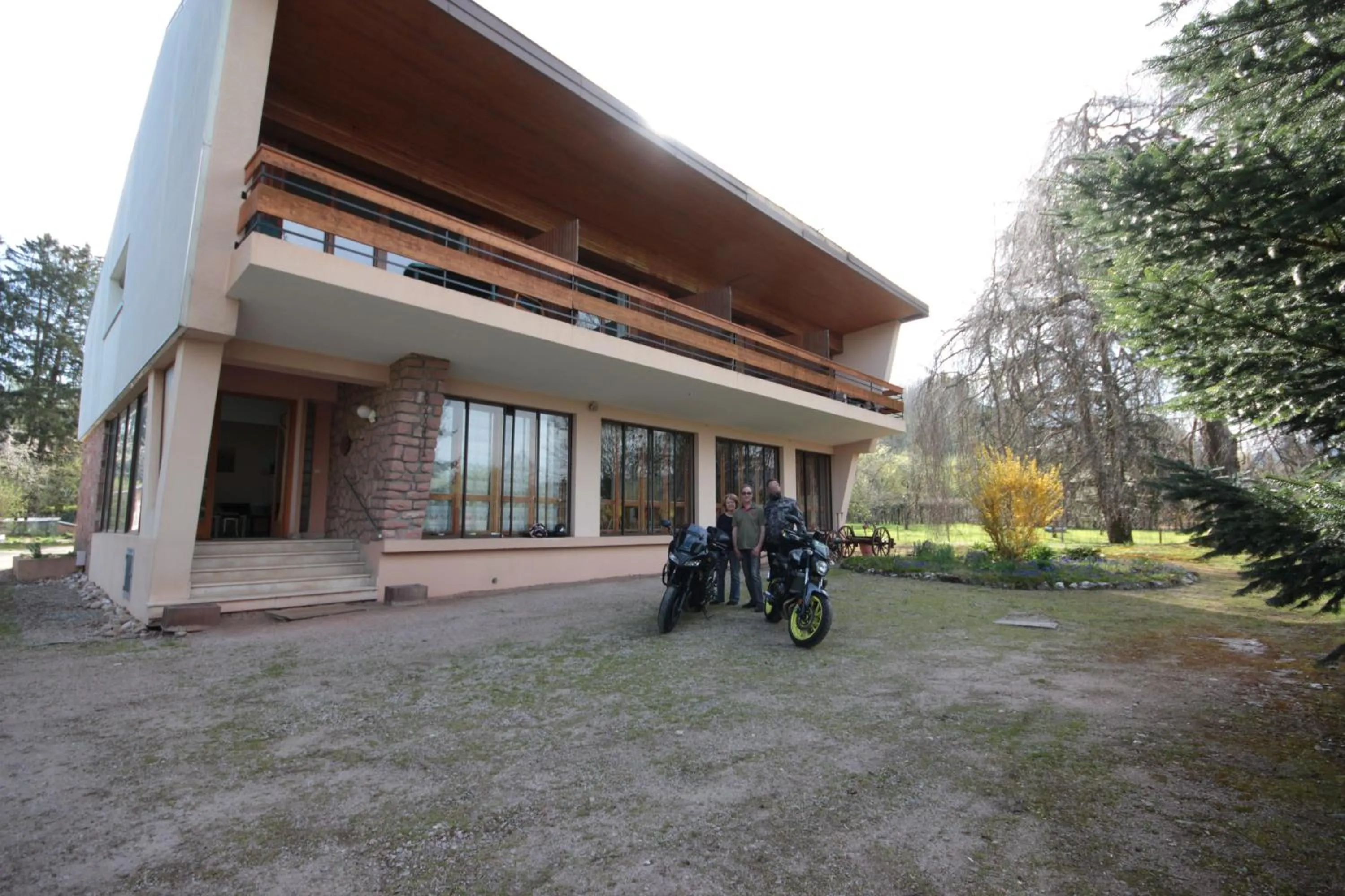 Parking in Chambres d'hôtes Domaine des Iris