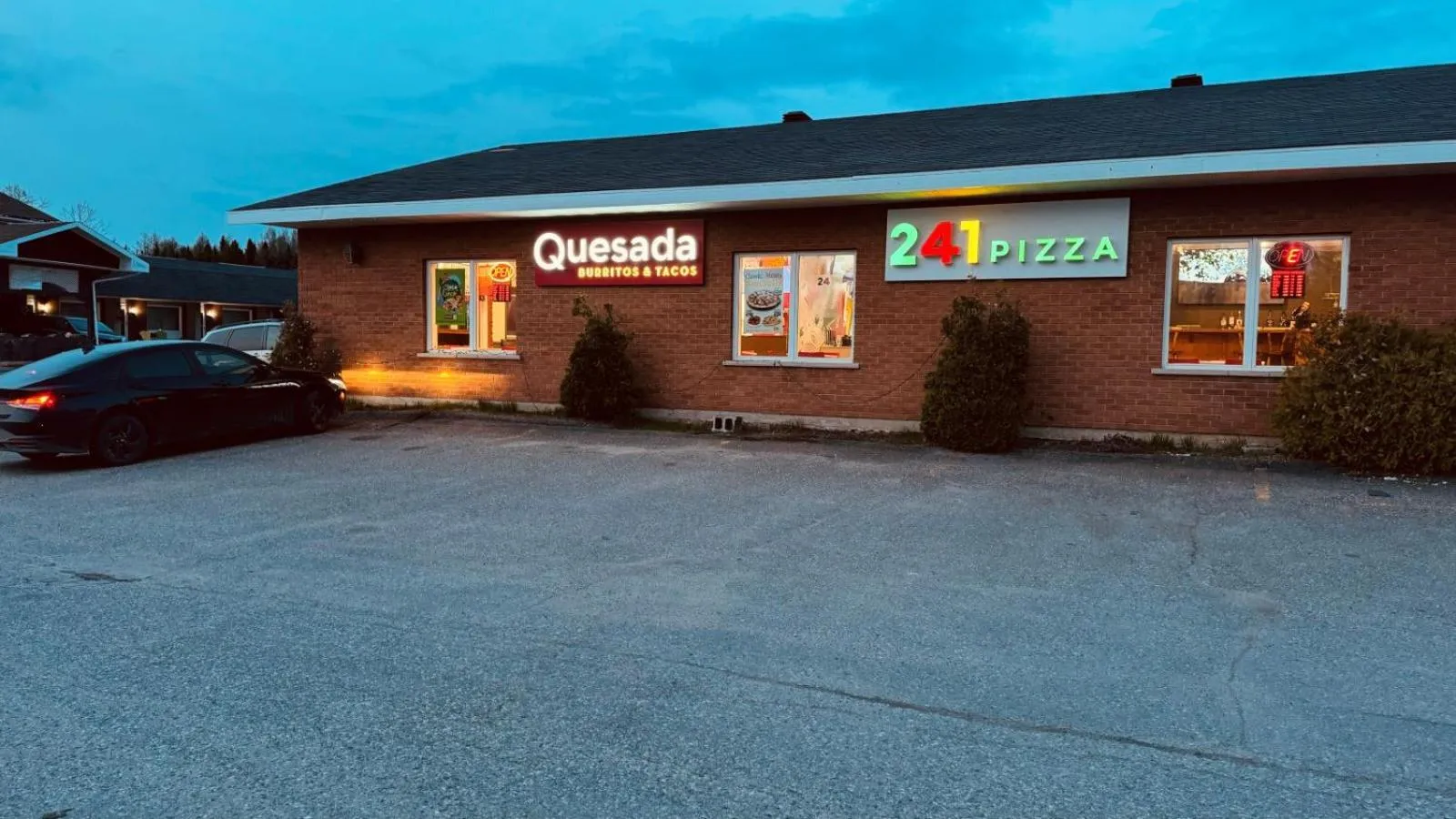 Restaurant/places to eat in Thriftlodge Cochrane