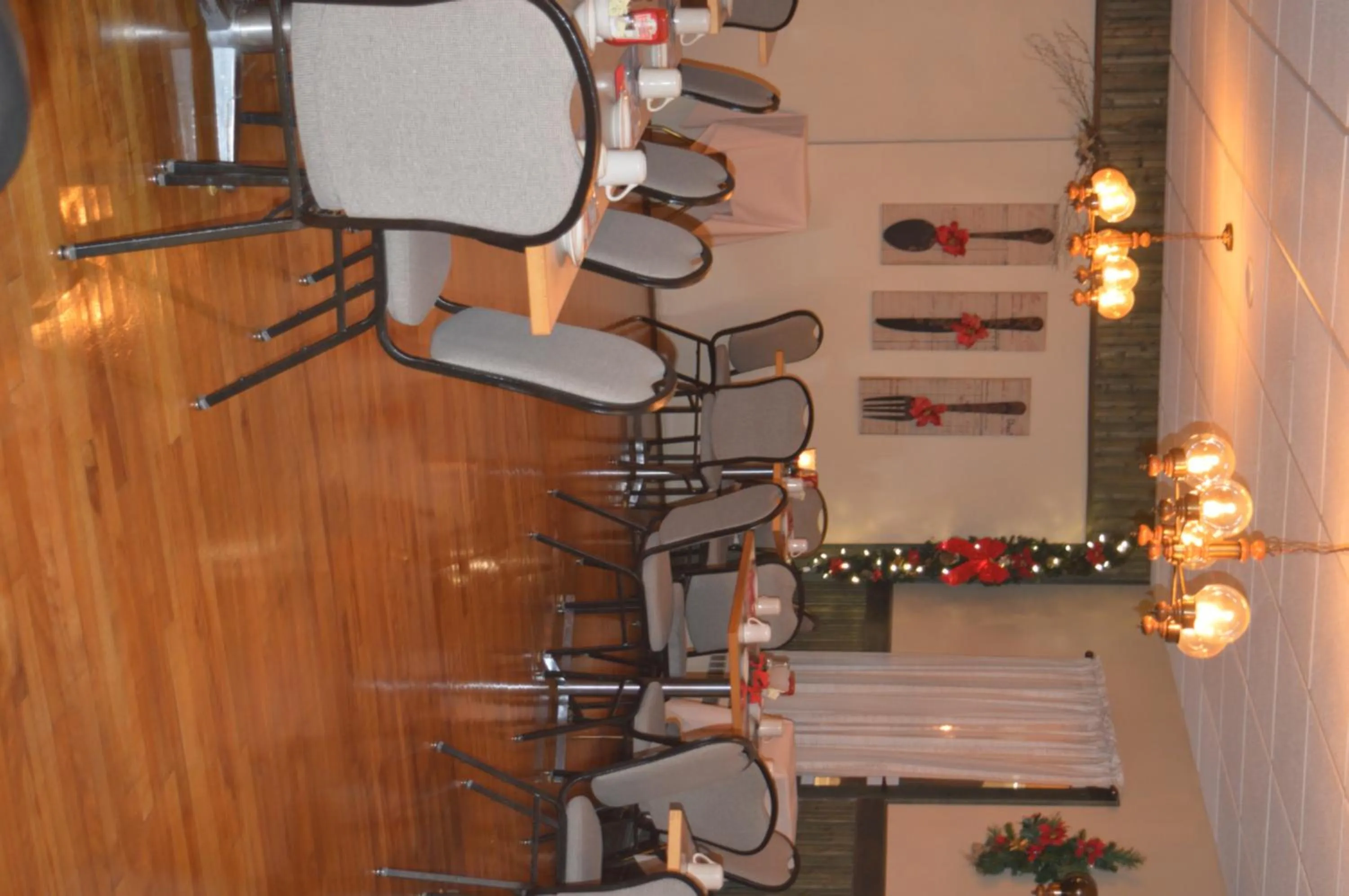 Restaurant/places to eat in Hotel Port Aux Basques