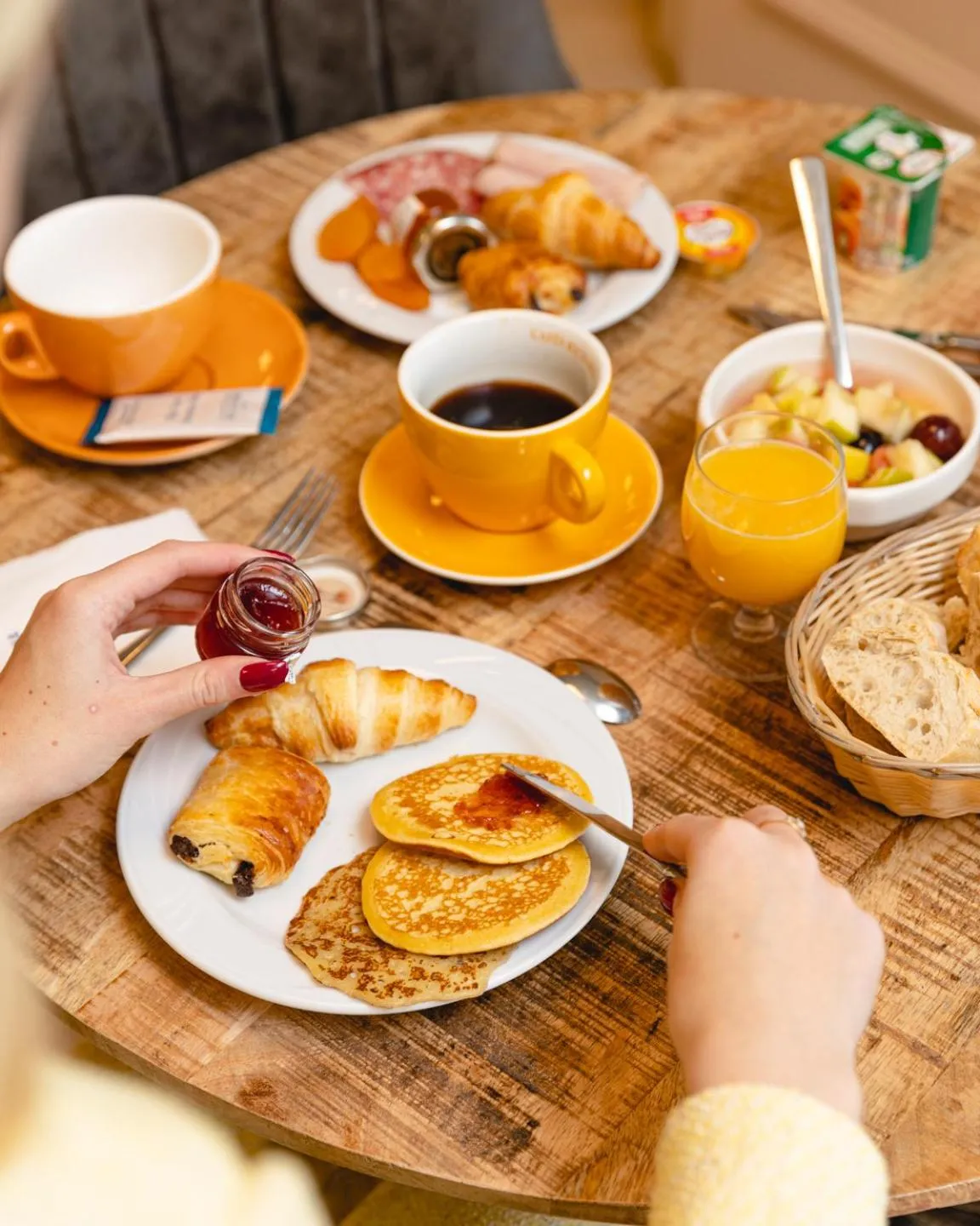 Breakfast in Tulip Inn Honfleur Residence & Spa