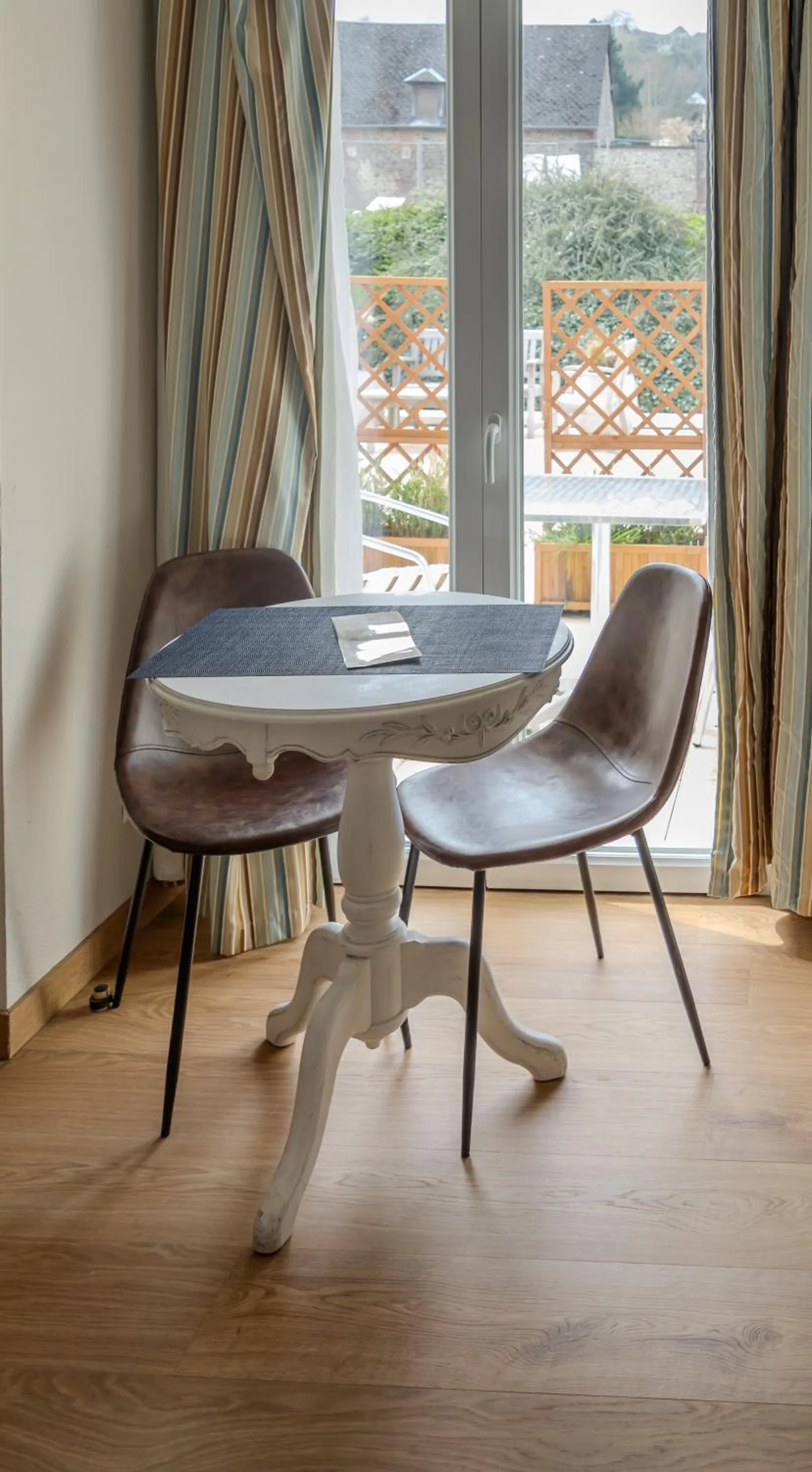 Dining area in Tulip Inn Honfleur Residence & Spa