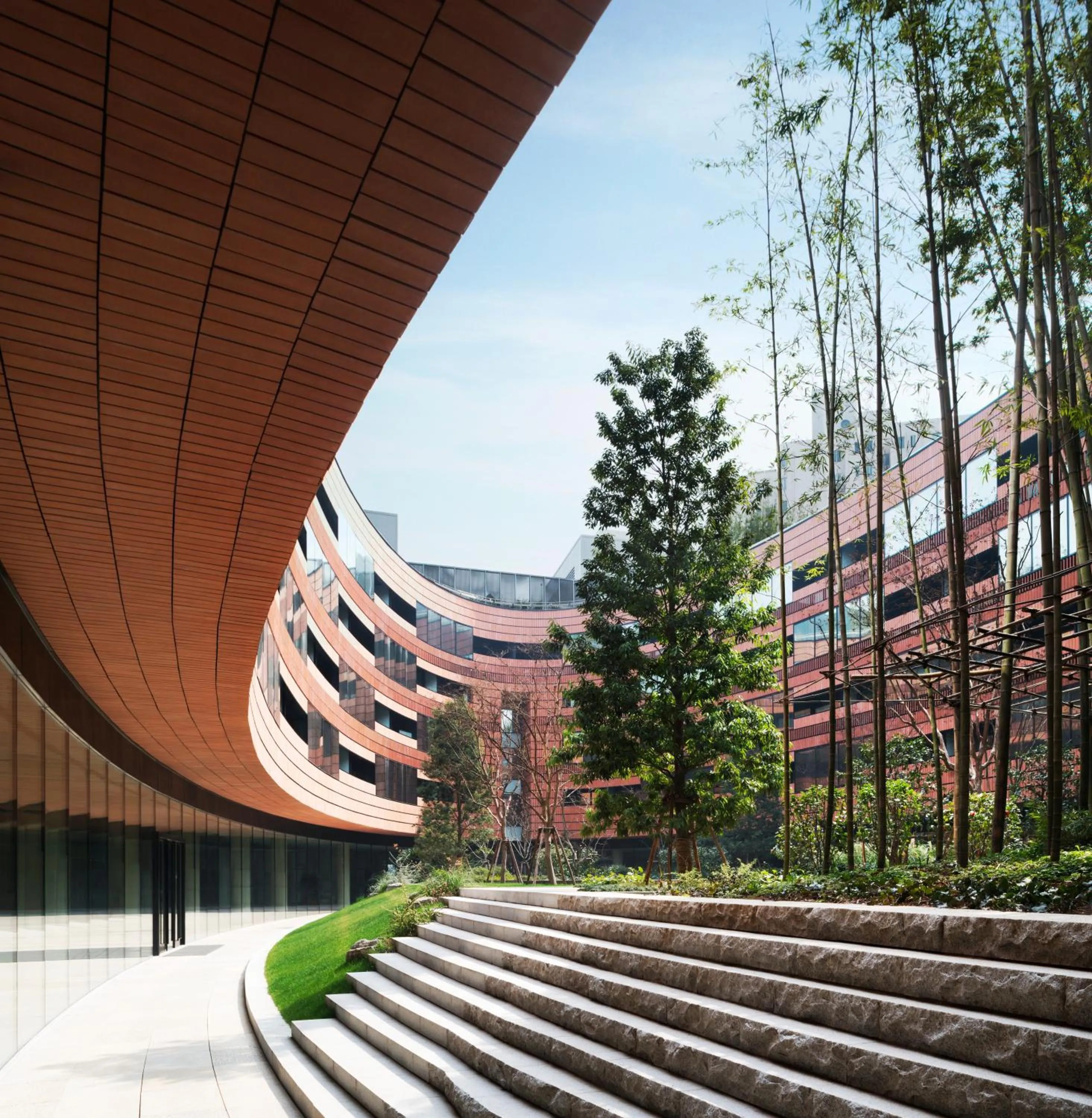 Day in HUALUXE Shanghai Twelve At Hengshan