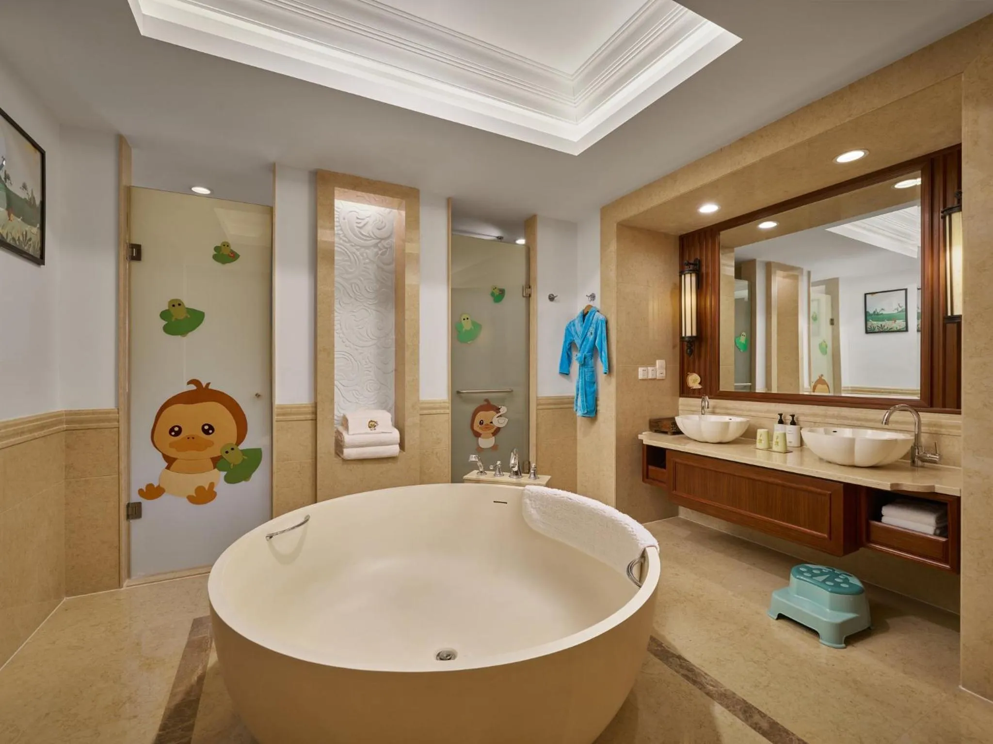 Photo of the whole room in InterContinental Xishuangbanna Resort by IHG