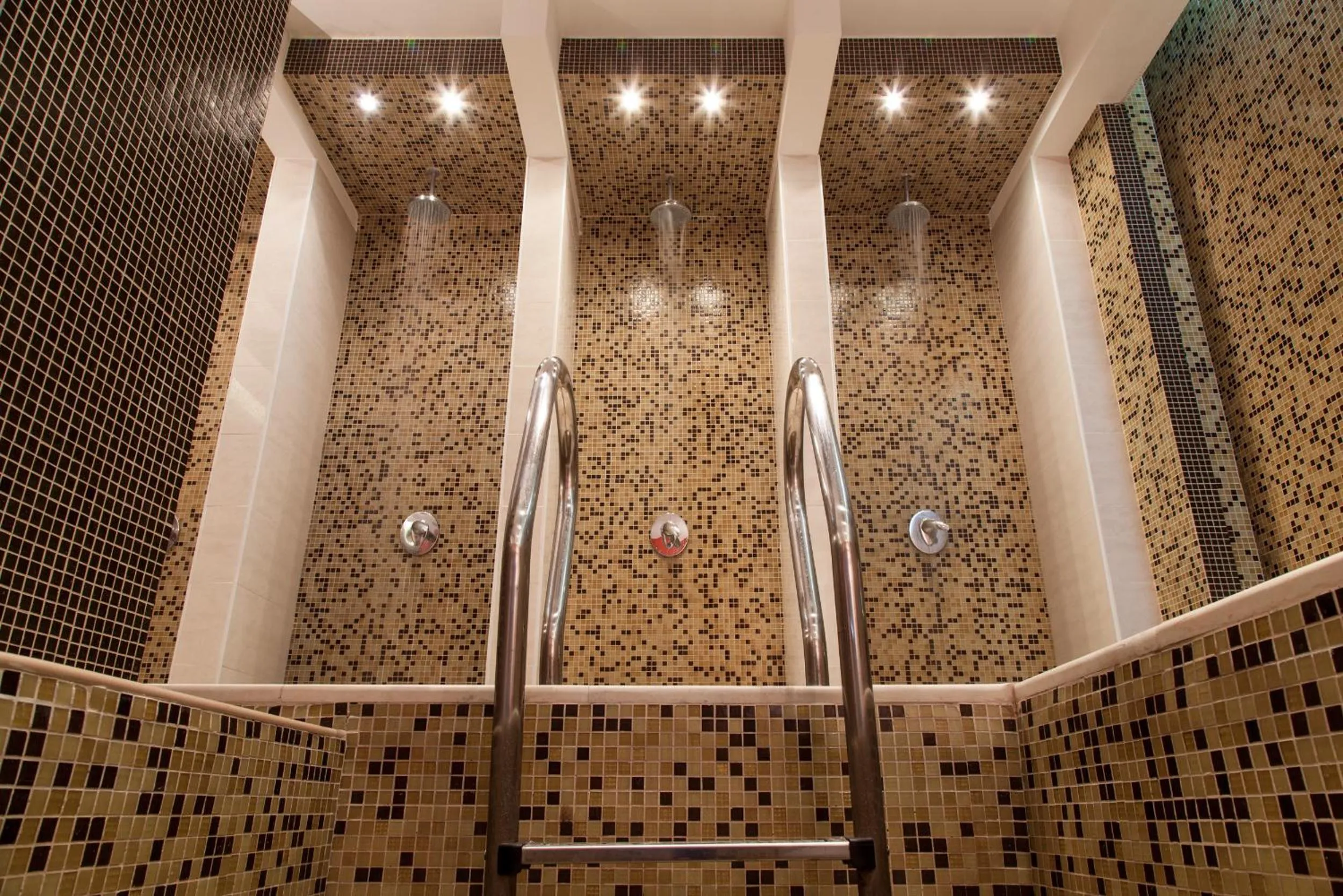 Spa and wellness centre/facilities in Garden of Eden Complex