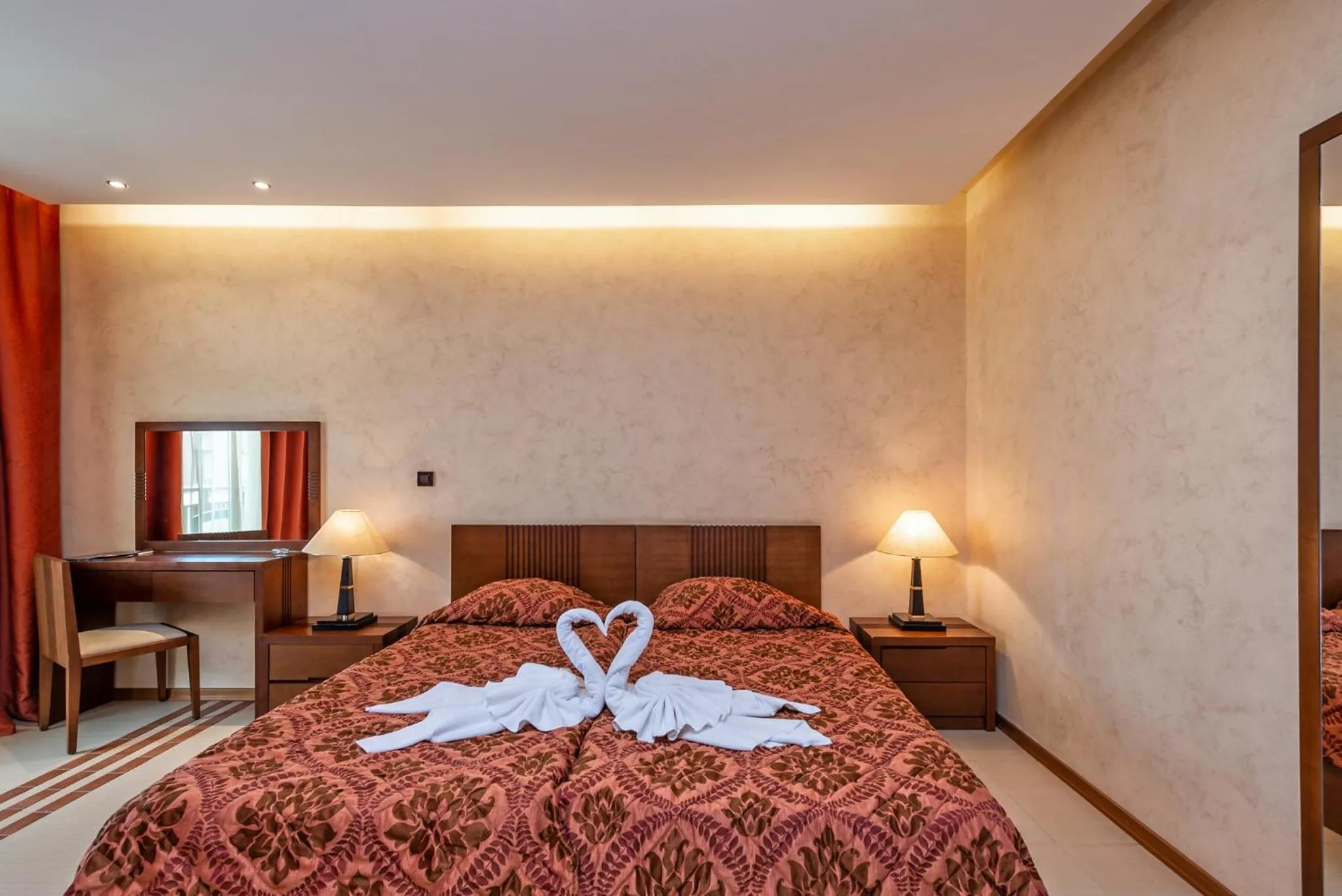 Photo of the whole room, Bed in Garden of Eden Complex