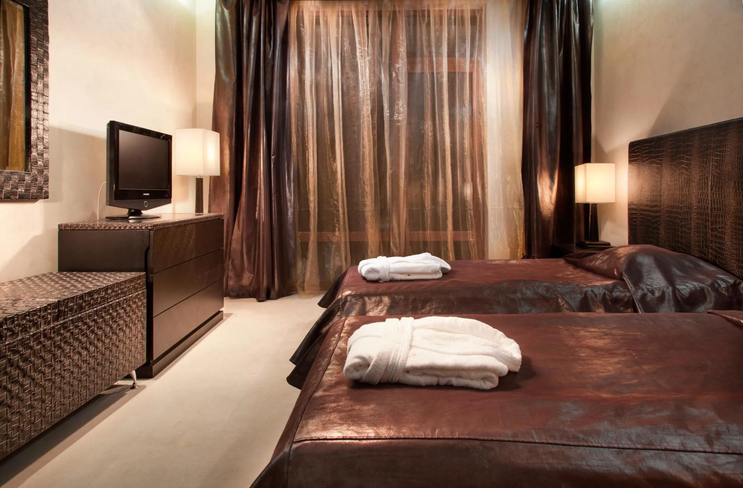 Bedroom, Bed in Garden of Eden Complex