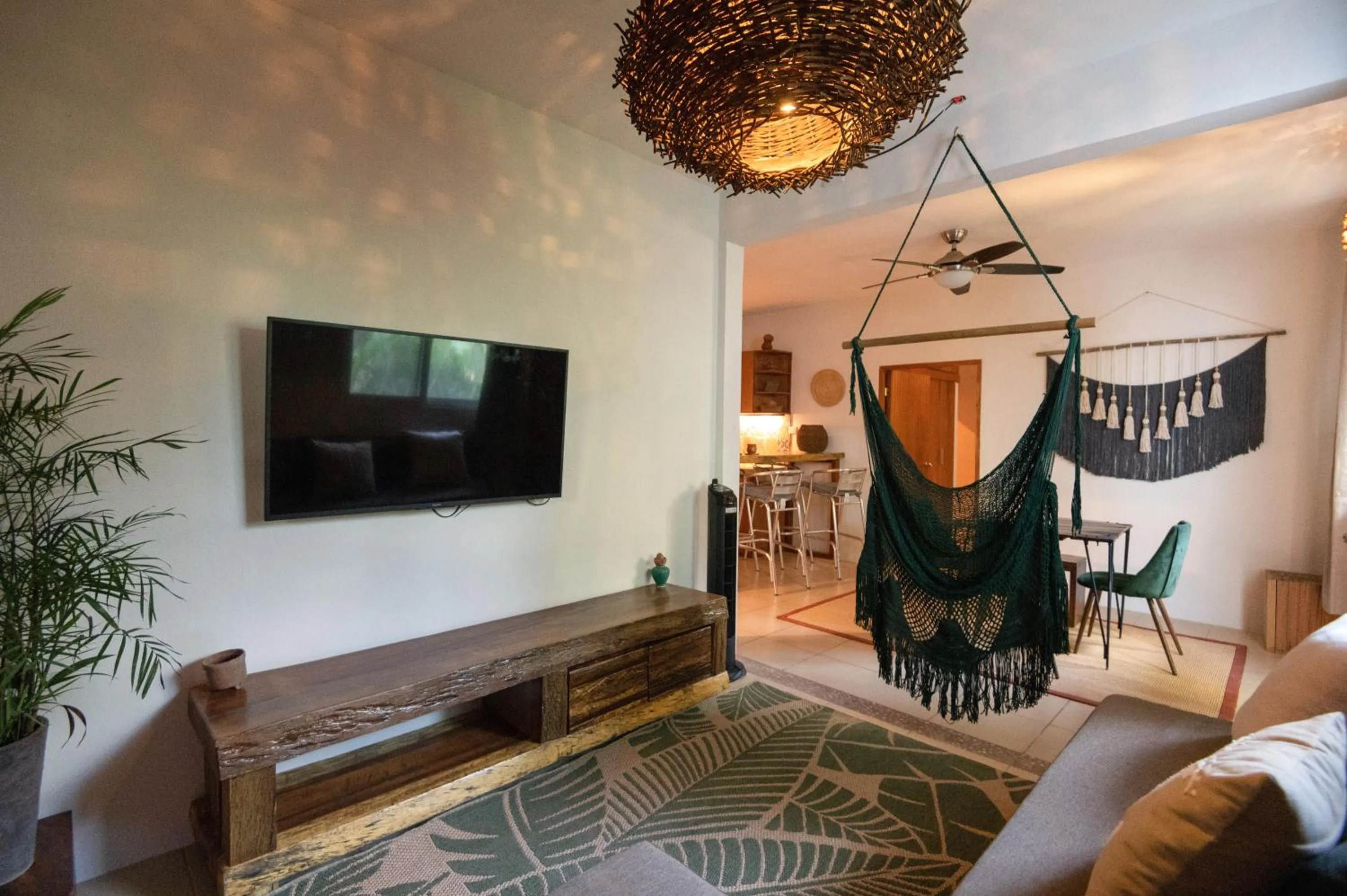 TV and multimedia in Huaya Camp