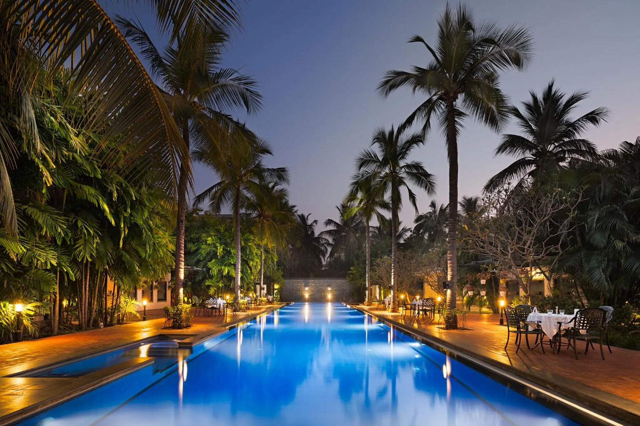 Swimming pool in Sunray Village Resort