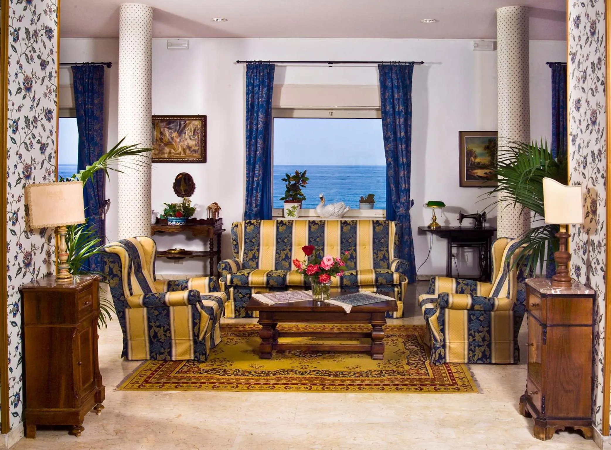 Lounge or bar in Park Hotel Silemi