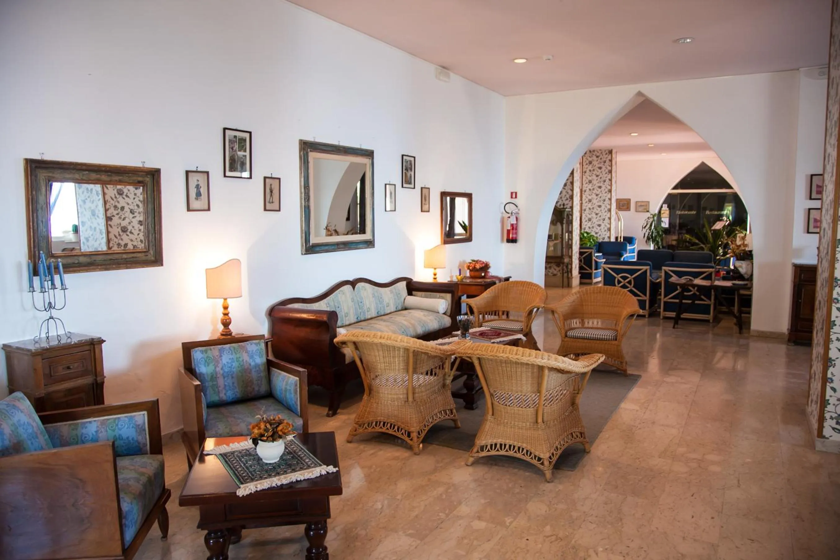 Lounge or bar in Park Hotel Silemi