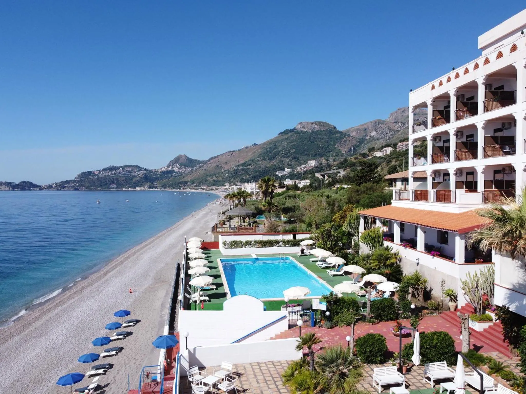 Property building in Park Hotel Silemi