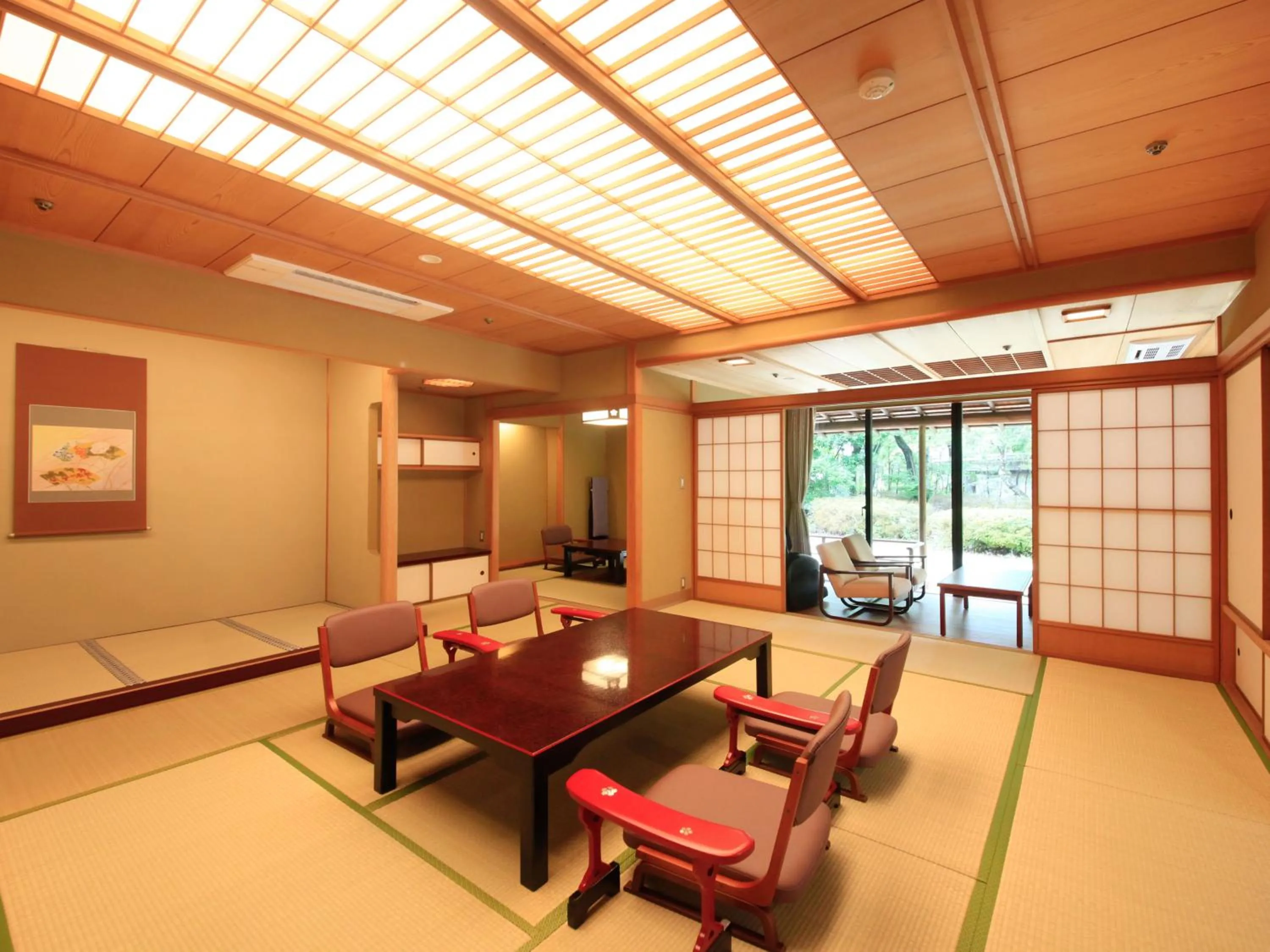 Yamashiro Onsen Miyabi no Yado Kaga Hyakumangoku