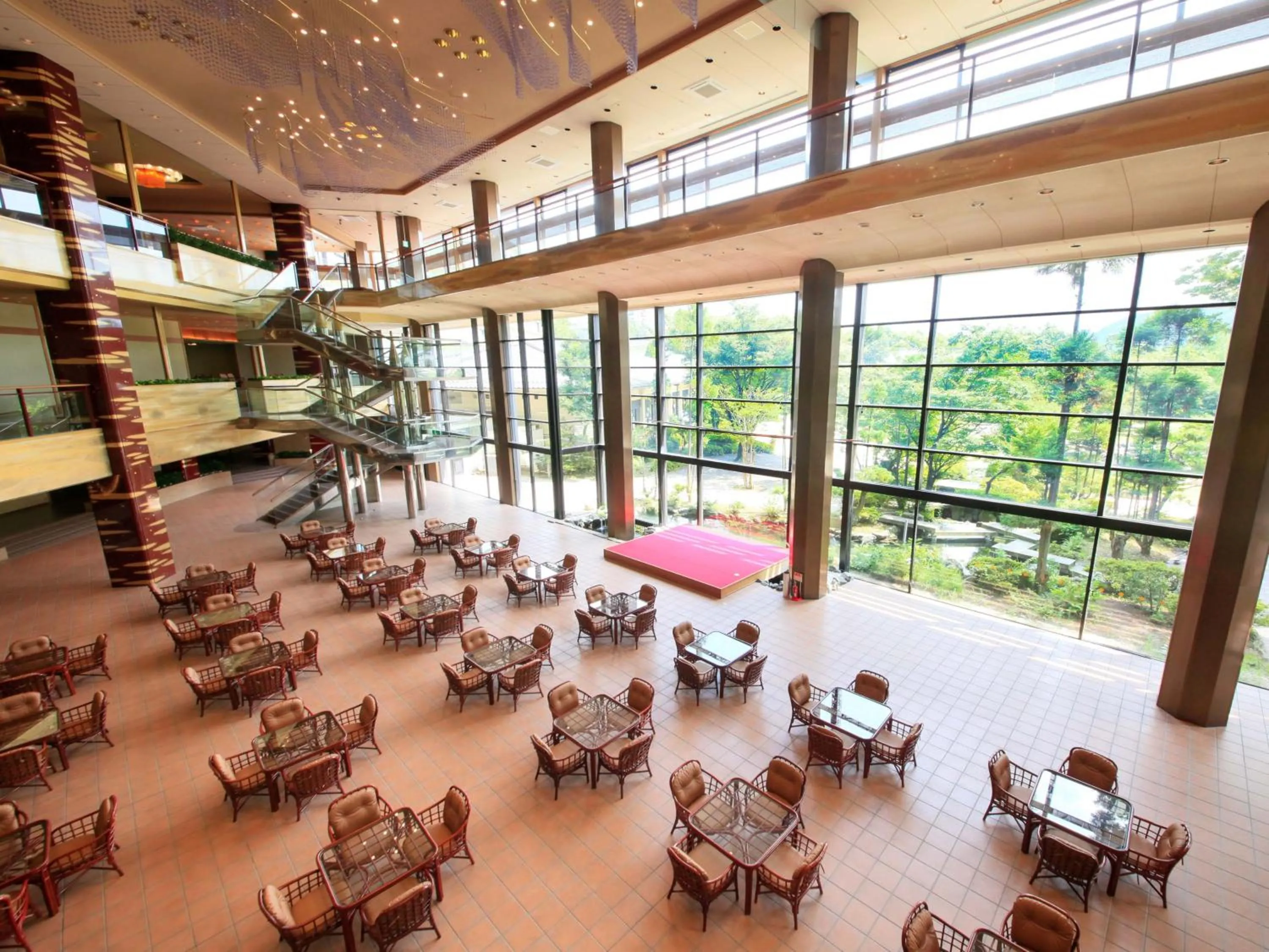 Yamashiro Onsen Miyabi no Yado Kaga Hyakumangoku