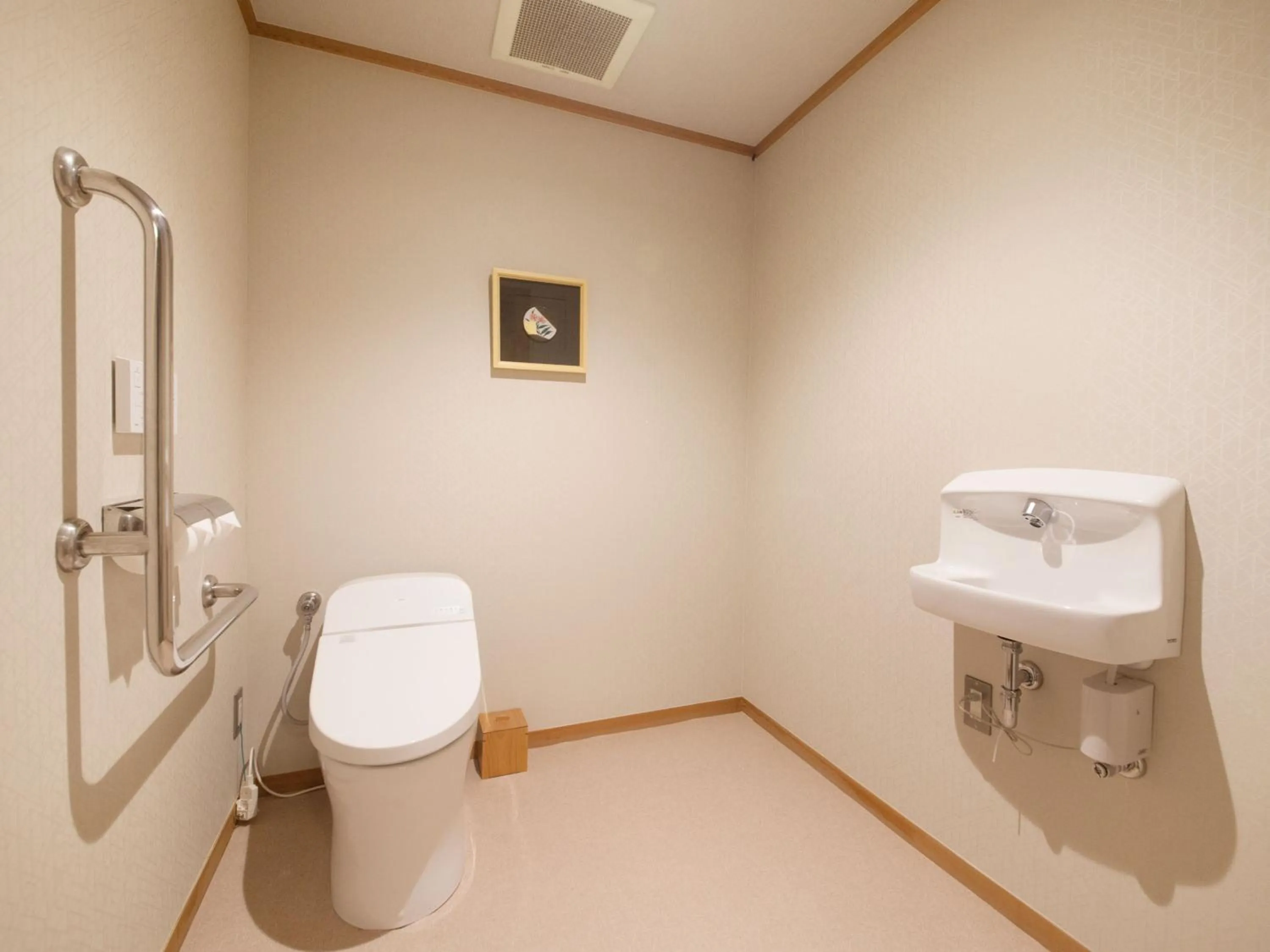 Yamashiro Onsen Miyabi no Yado Kaga Hyakumangoku