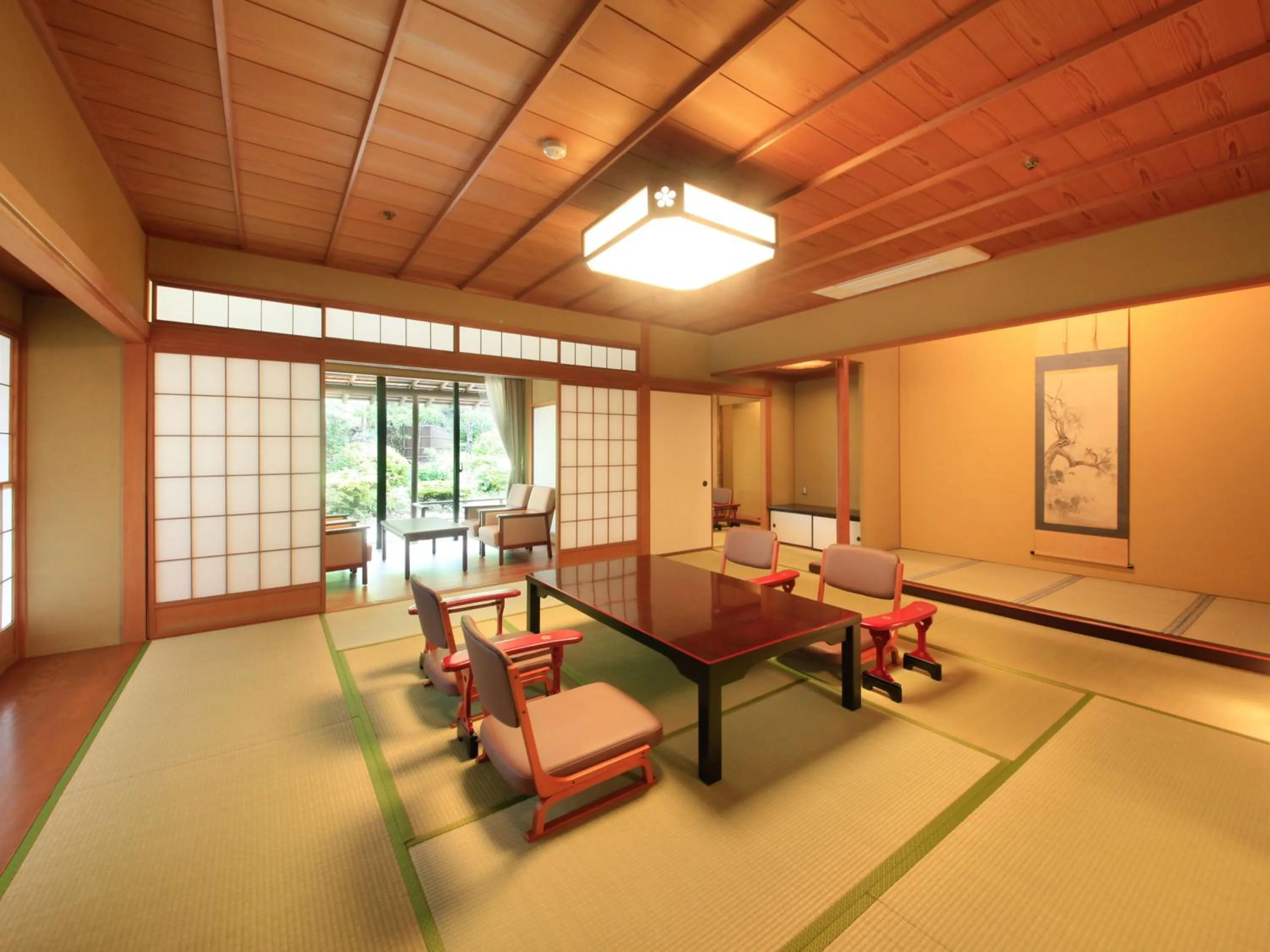 Yamashiro Onsen Miyabi no Yado Kaga Hyakumangoku