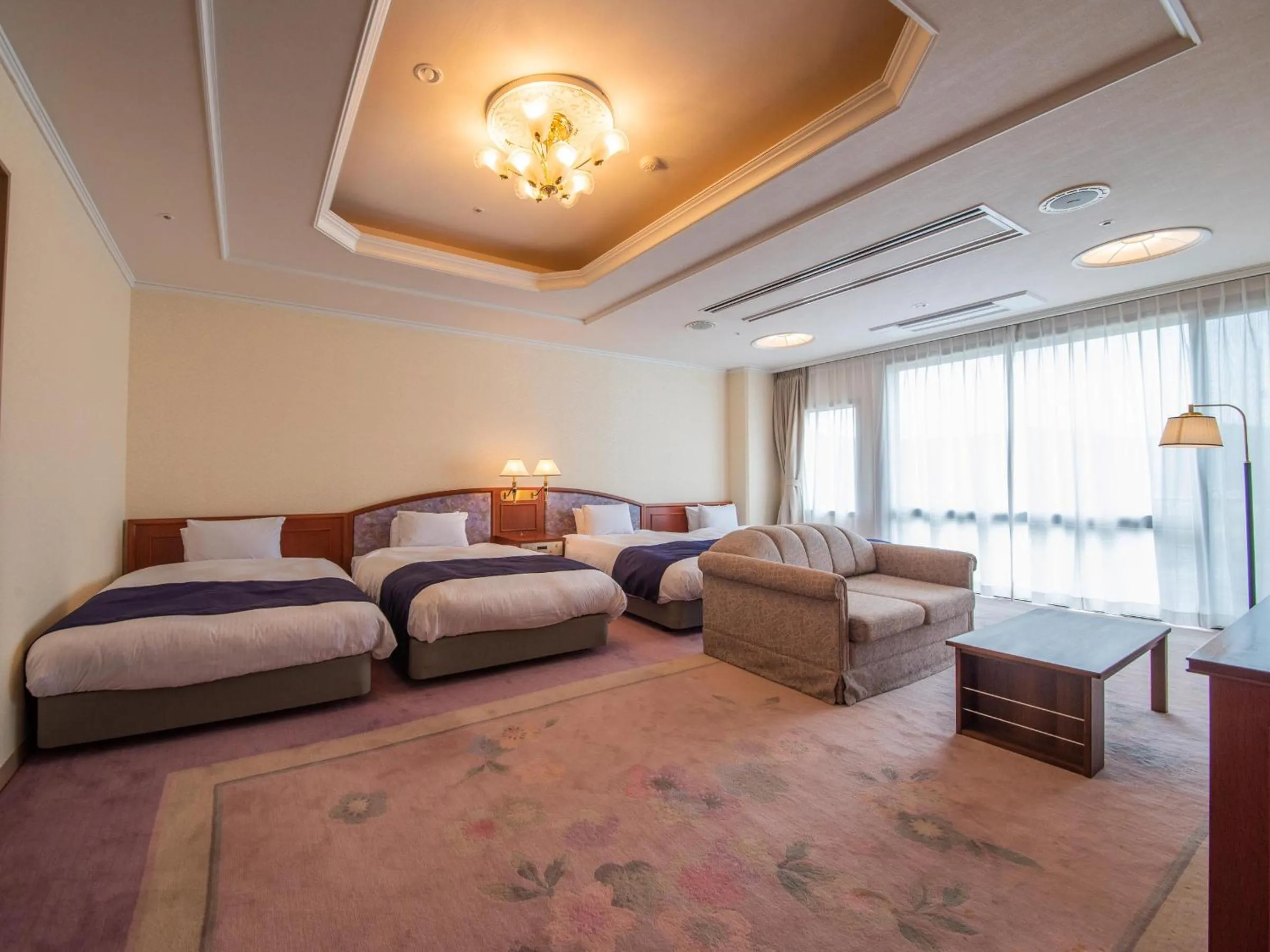 Yamashiro Onsen Miyabi no Yado Kaga Hyakumangoku