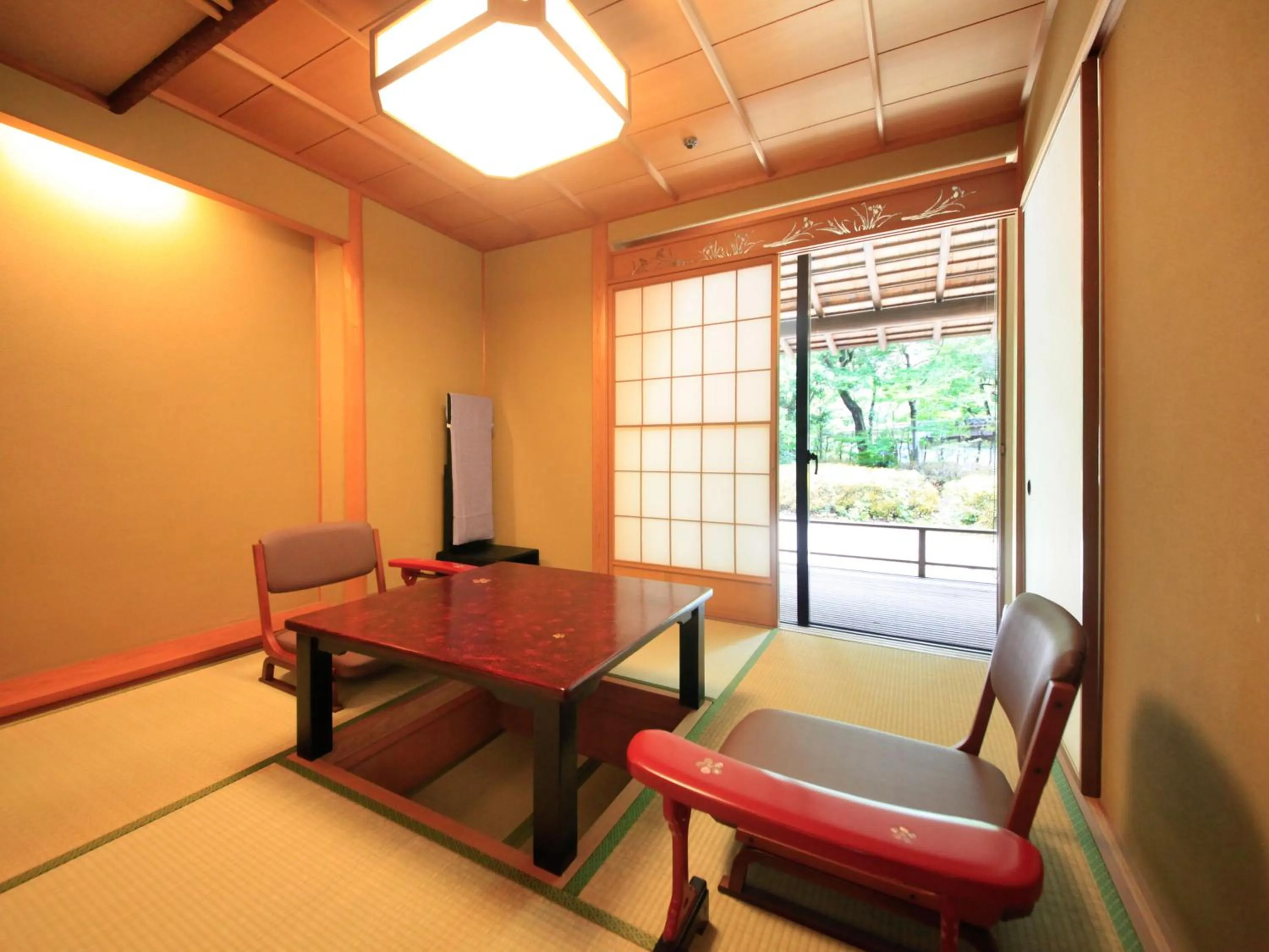 Yamashiro Onsen Miyabi no Yado Kaga Hyakumangoku