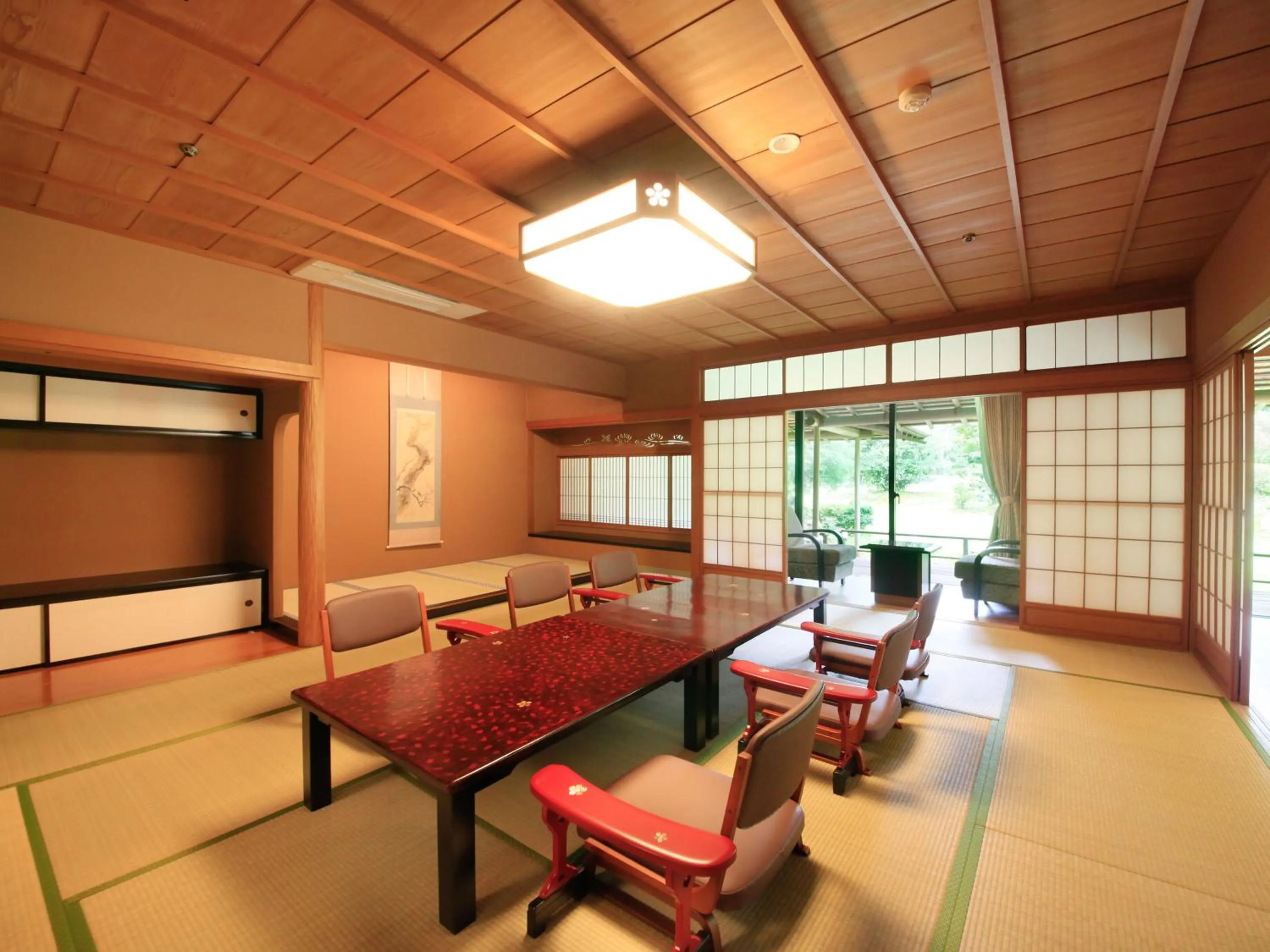 Yamashiro Onsen Miyabi no Yado Kaga Hyakumangoku