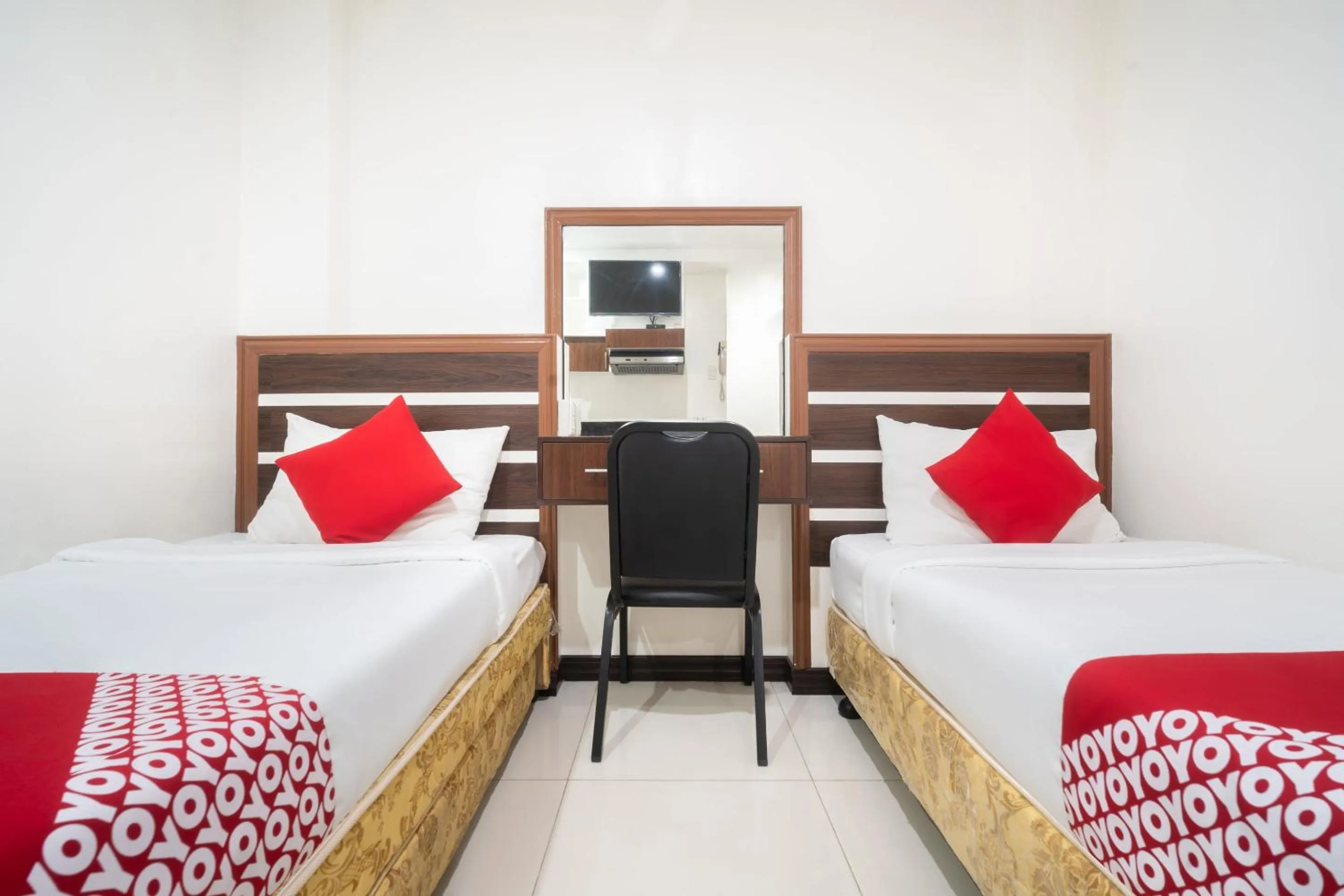 Bedroom in Circle-b Apartelle & Suites