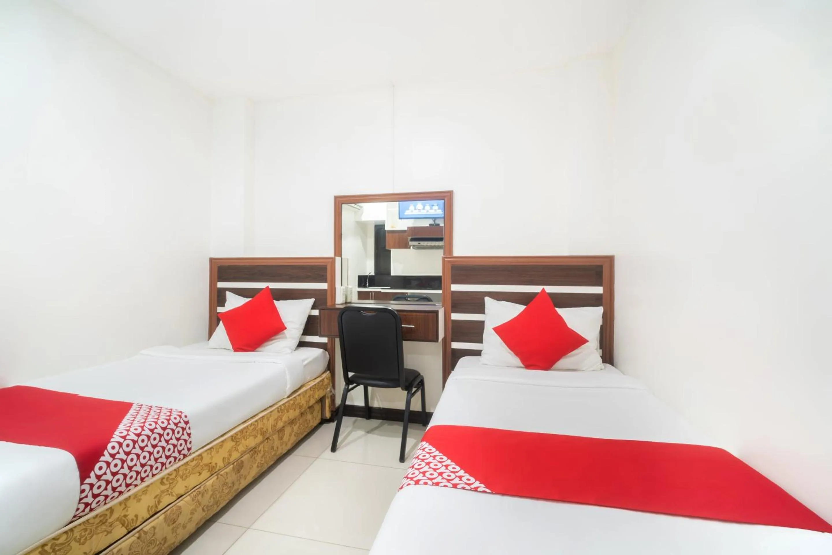 Bedroom in Circle-b Apartelle & Suites