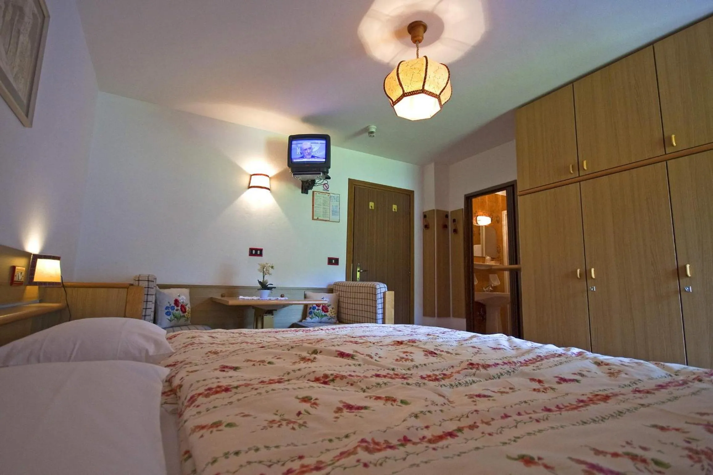 Bed in Hotel La Molinella