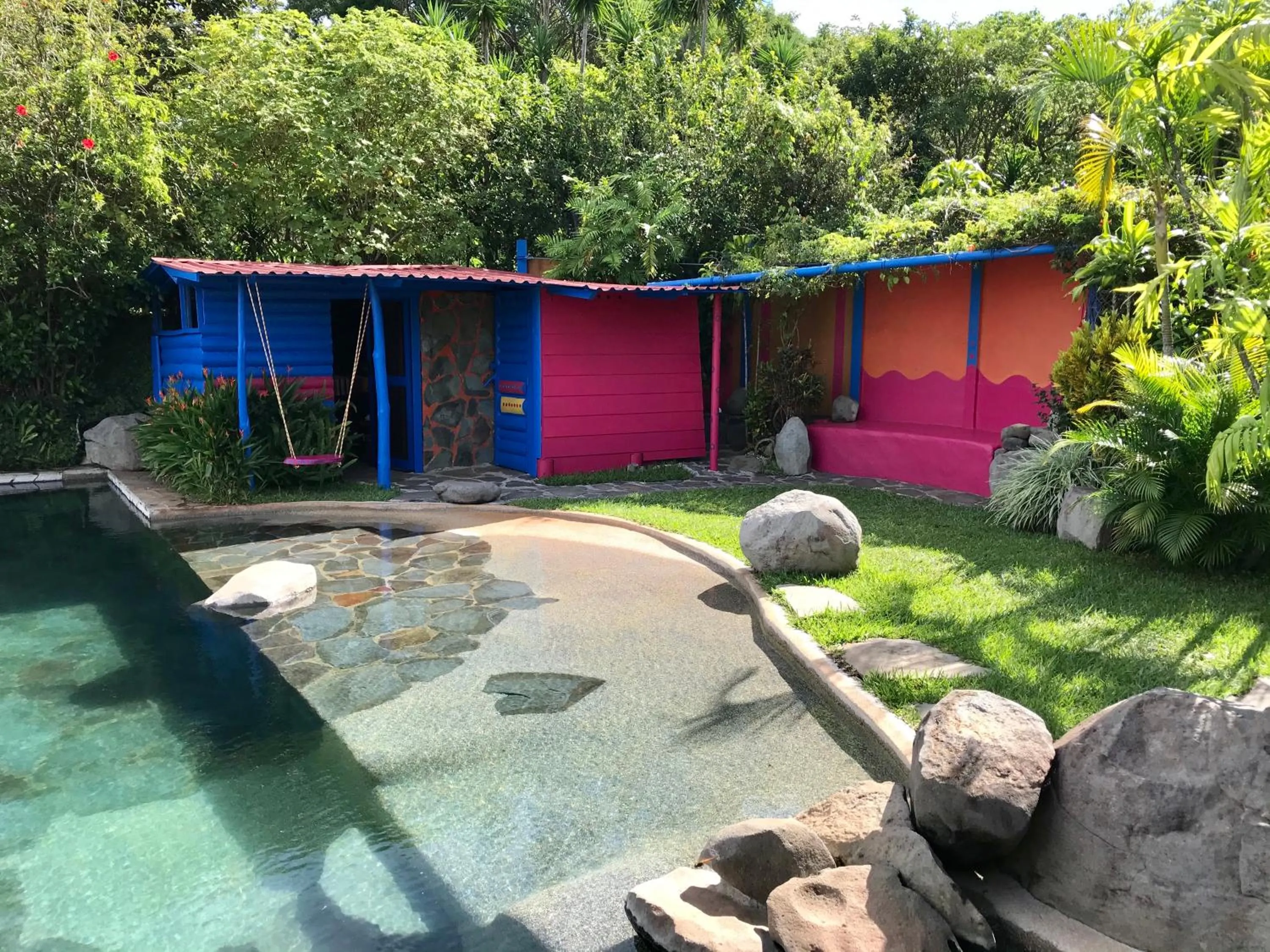 Swimming pool in El Sol Monteverde