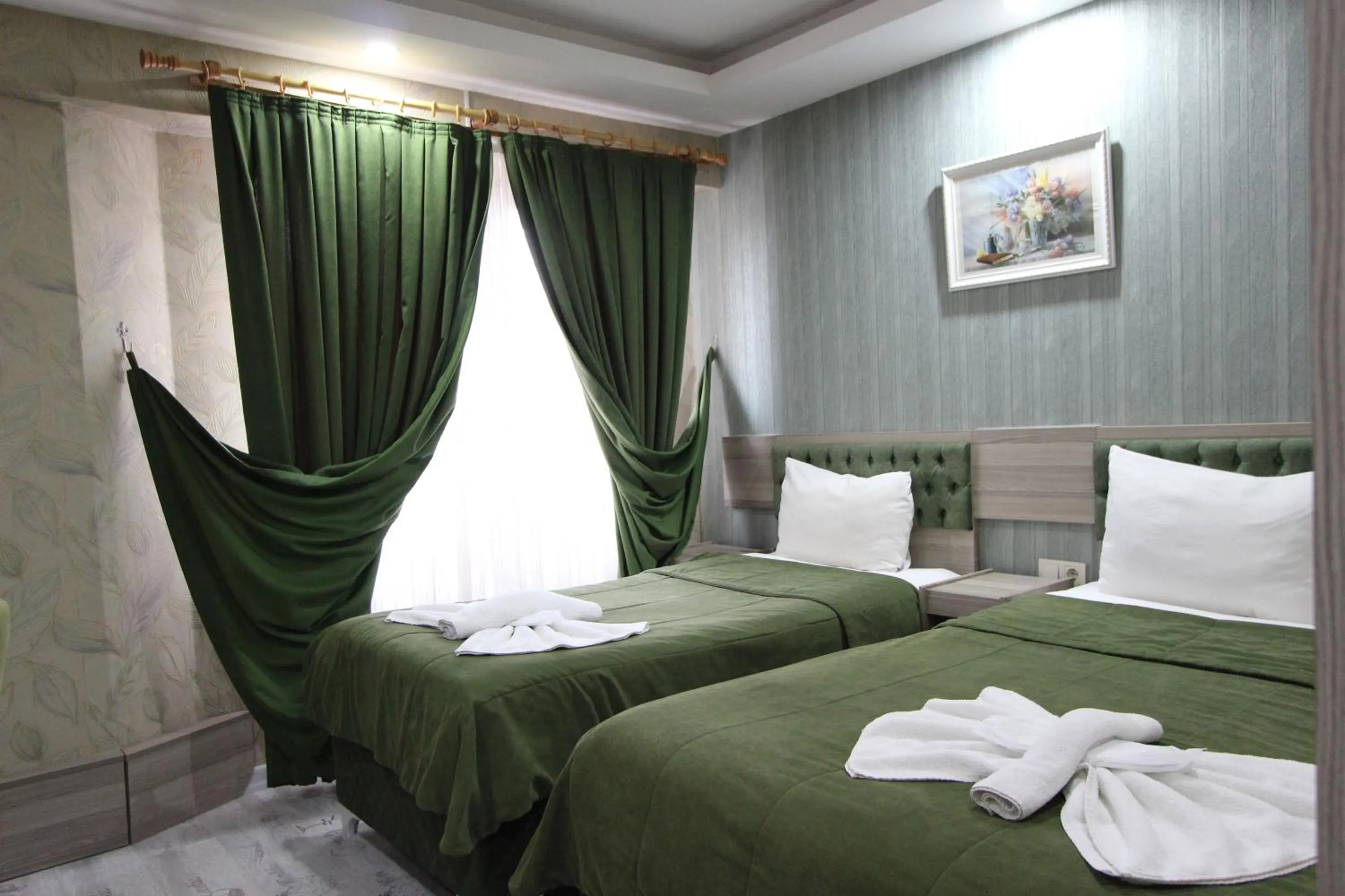 Bed in Kaya Madrid Hotel