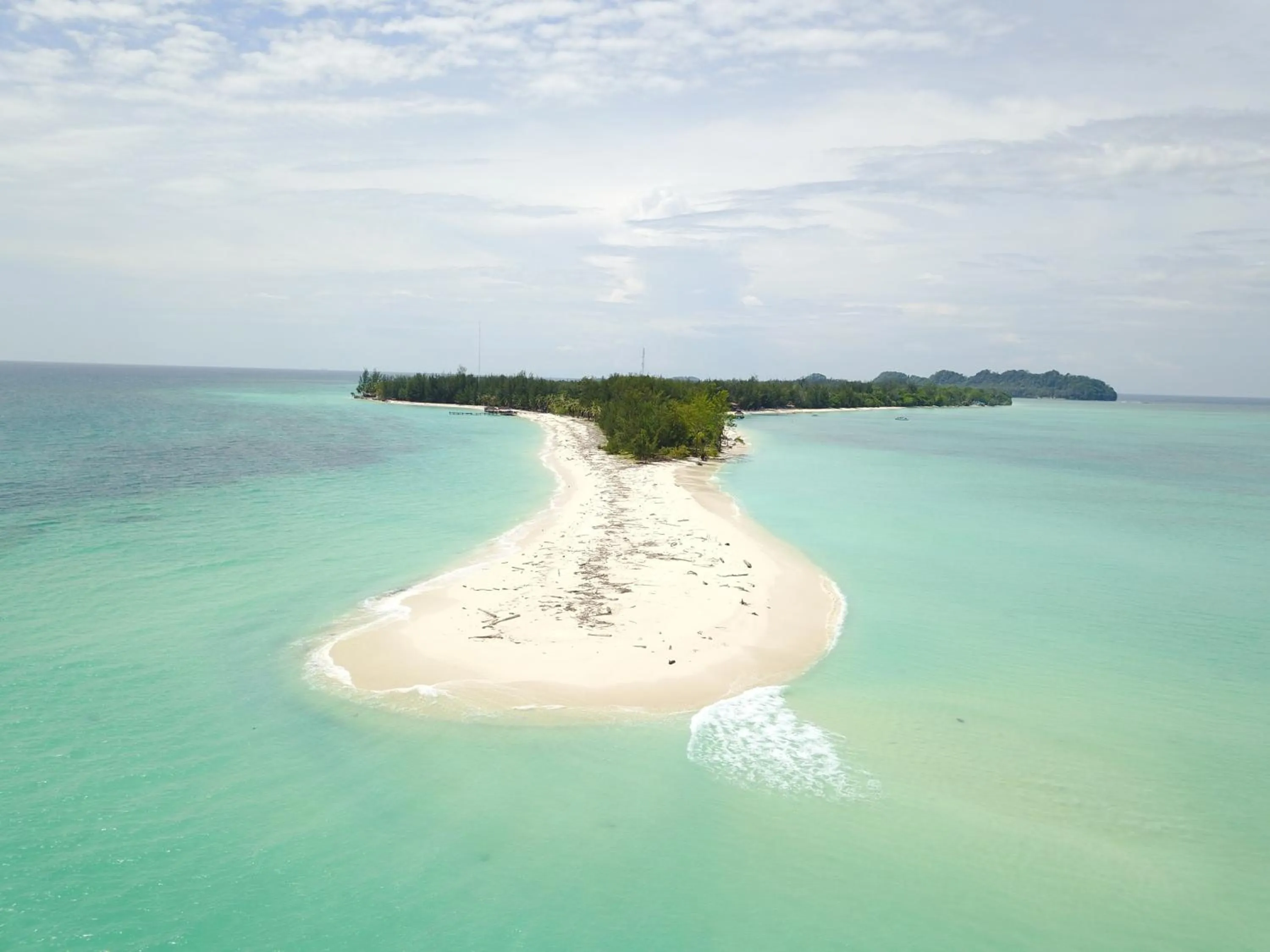 Beach in Sutera at Mantanani Island Resort & Spa
