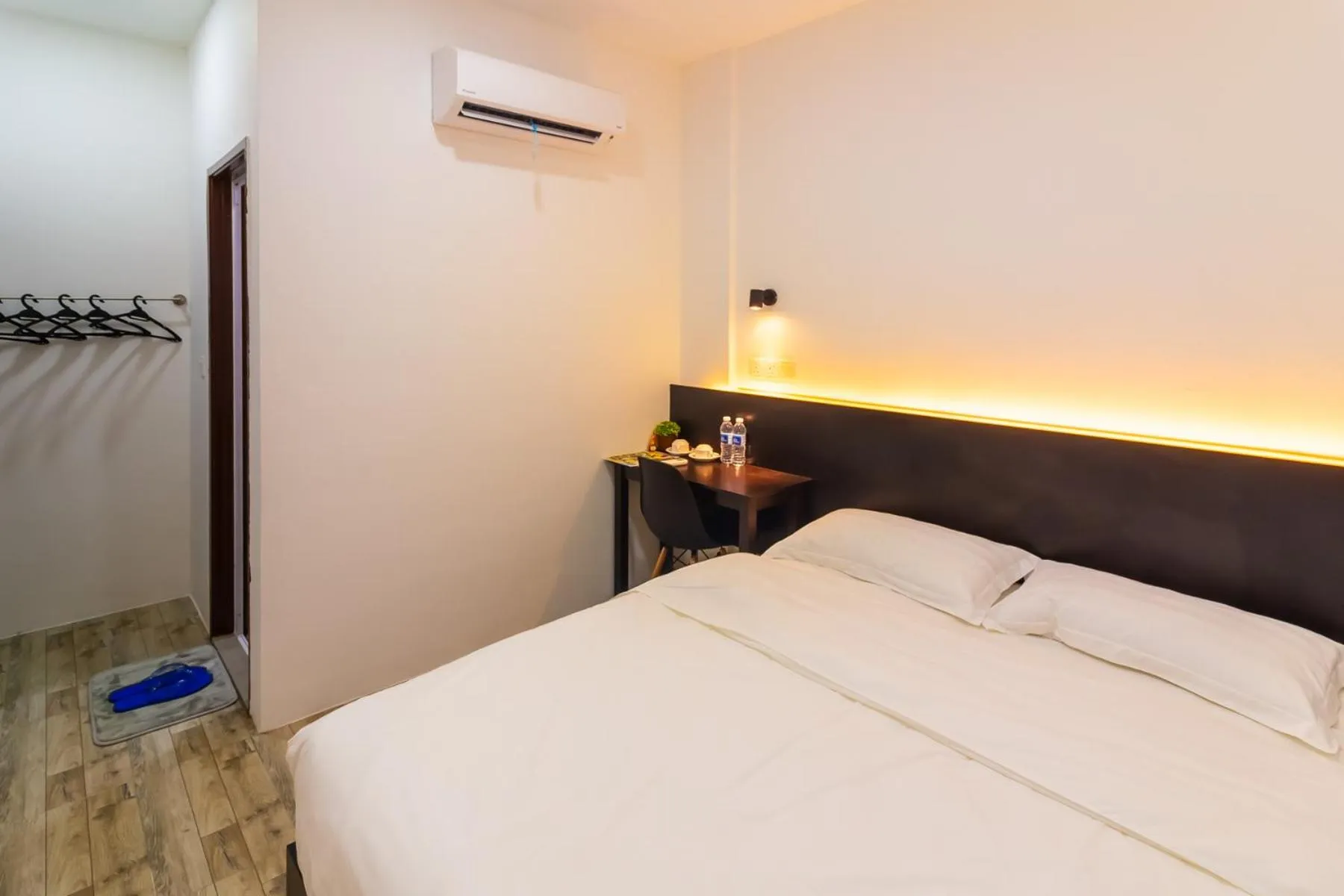 Bed in Tambun Warm Hotel