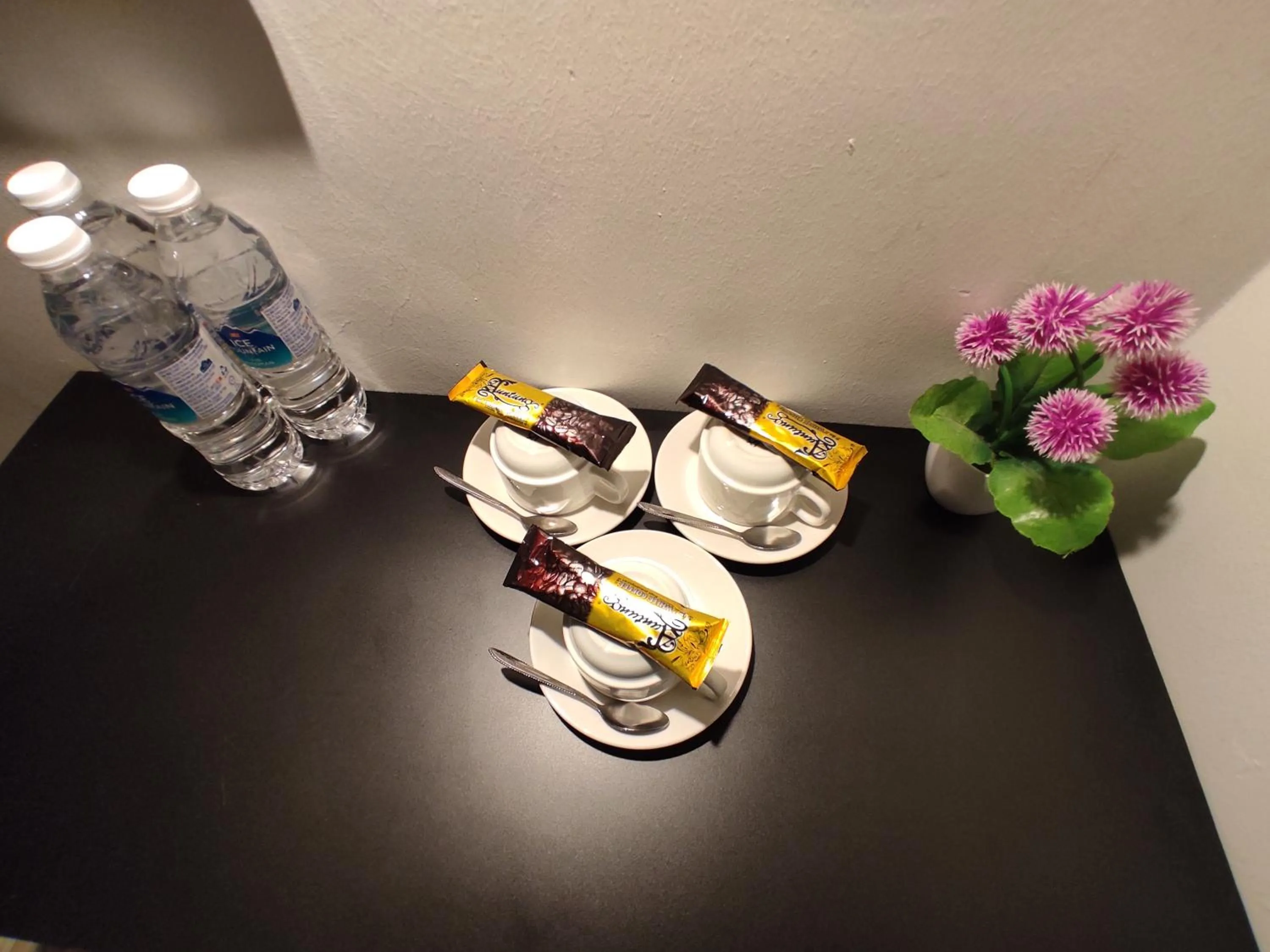 Coffee/tea facilities in Tambun Warm Hotel