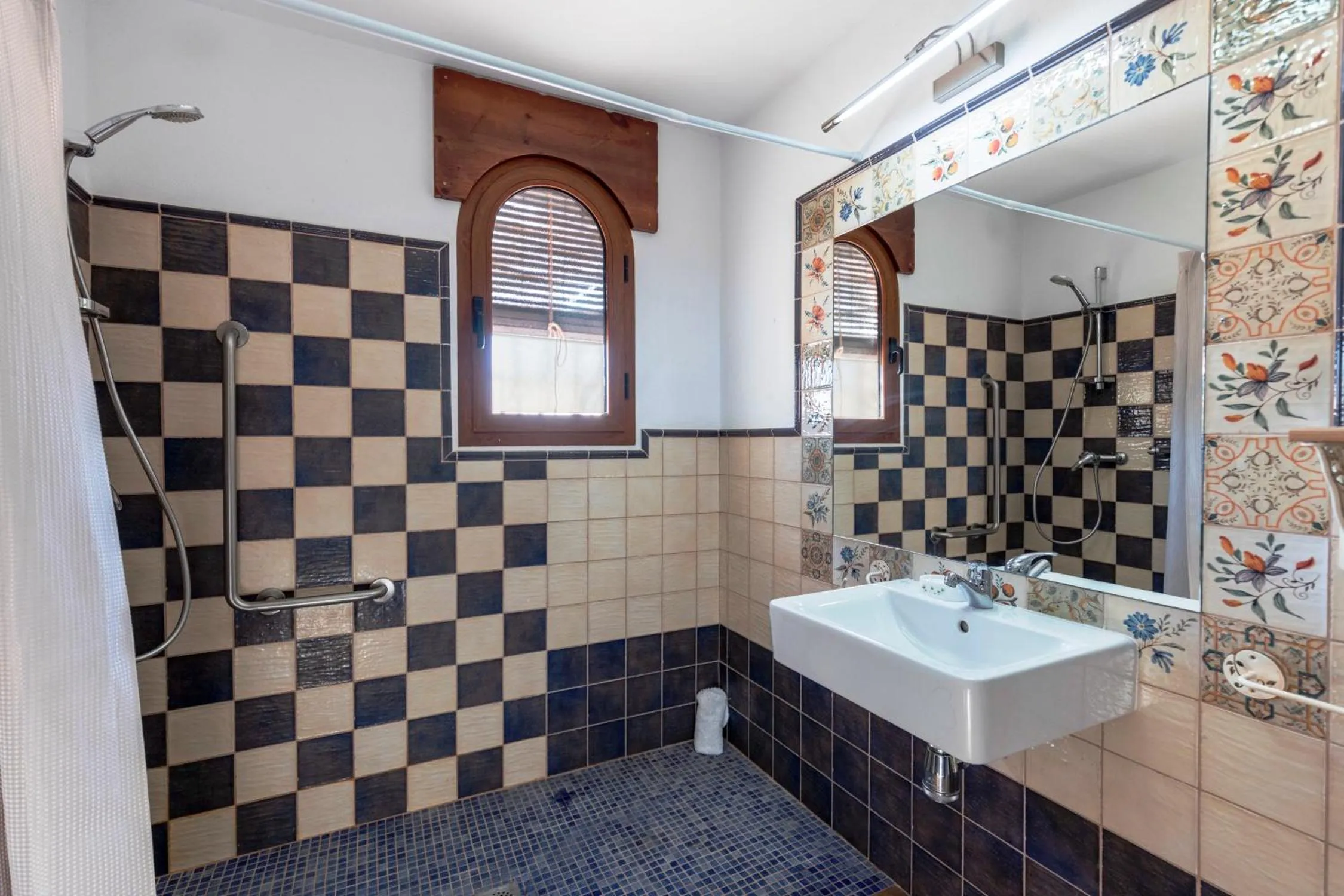 Hostal y Apartamento Rural Los Naranjos