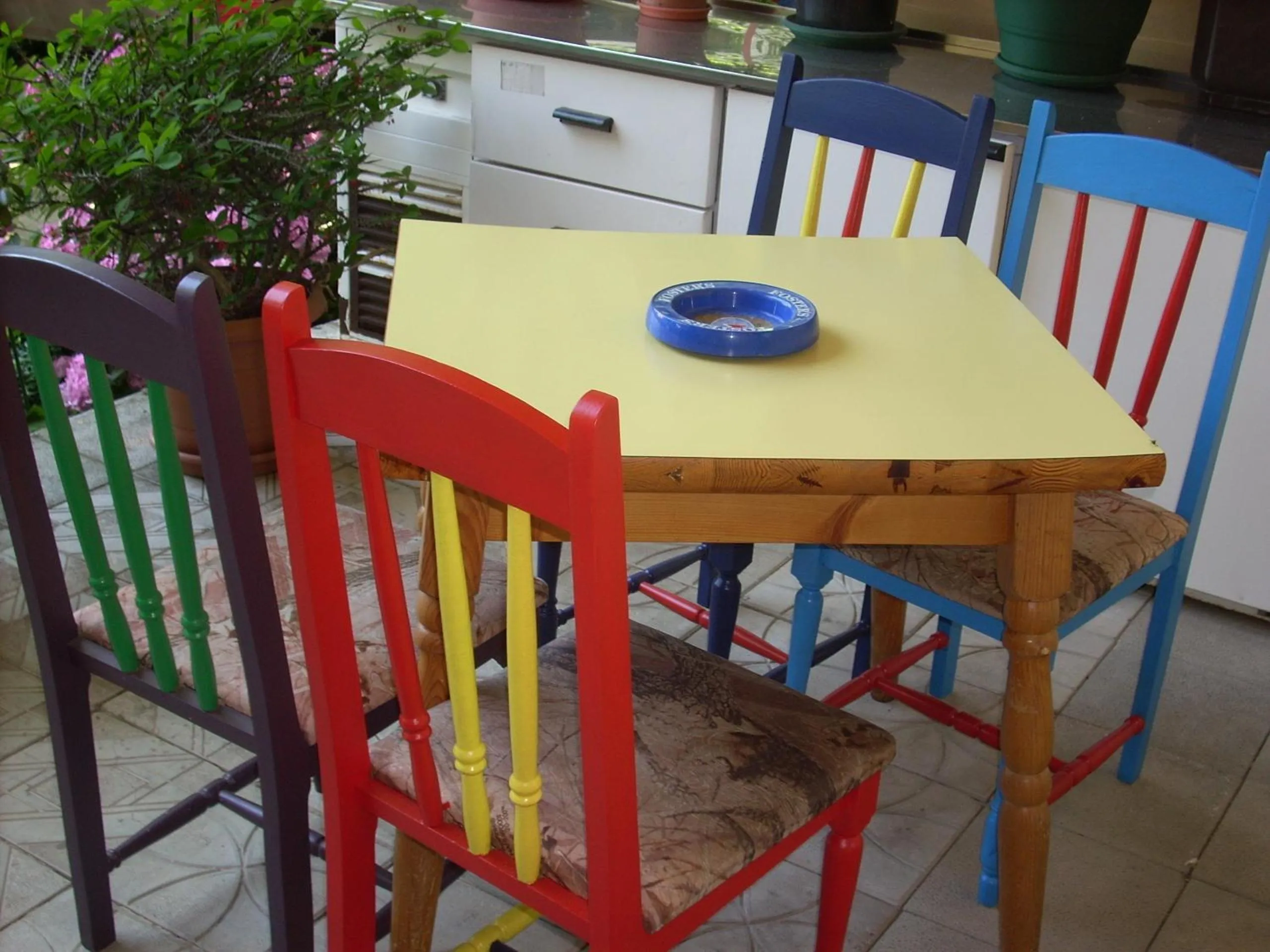 Garden in The Colourful Mansion Hotel