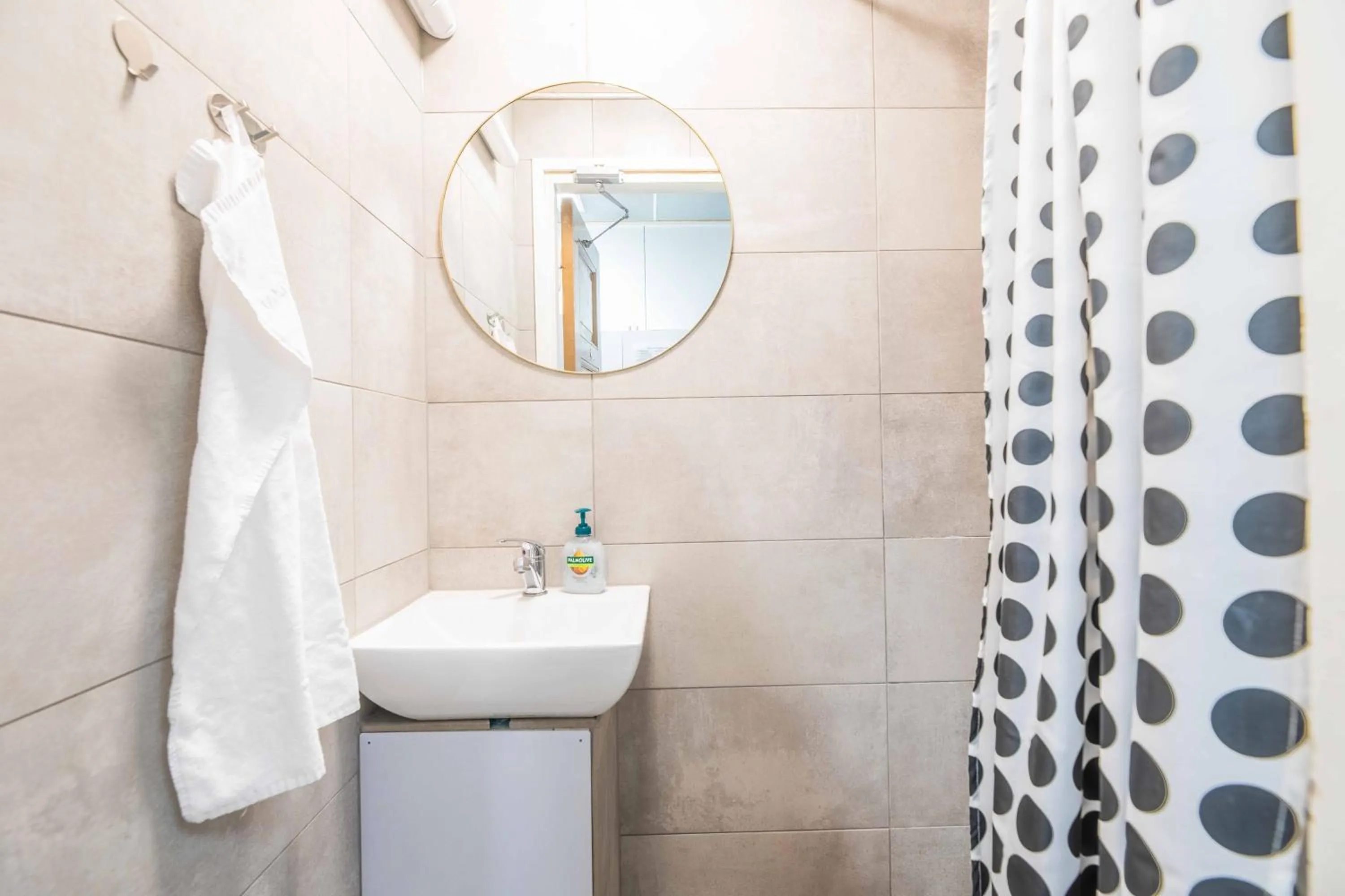 Shower in Vanha Postitalo