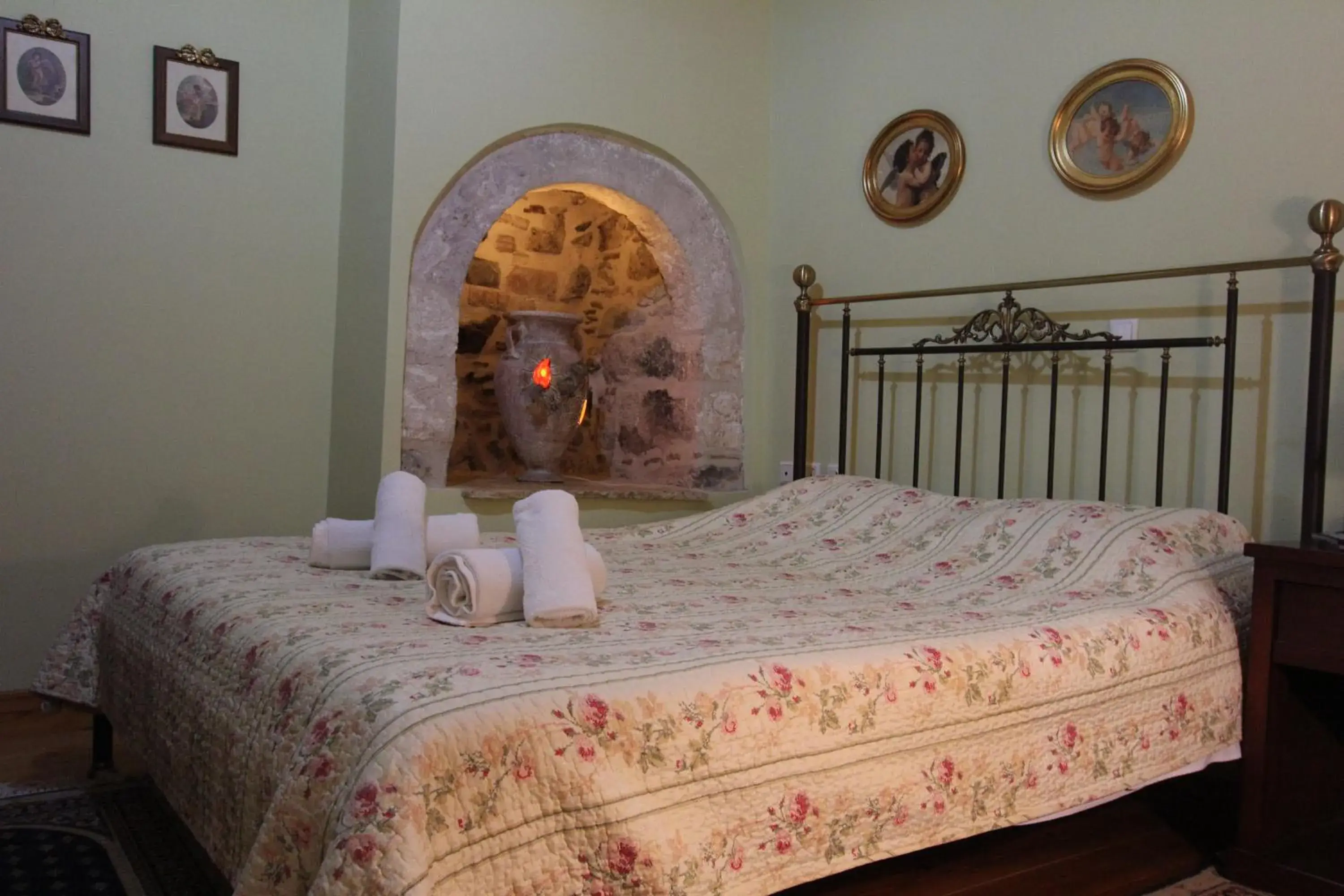 Double or Twin Room in Polyxenia Hotel Double or Twin Room in Polyxenia Hotel