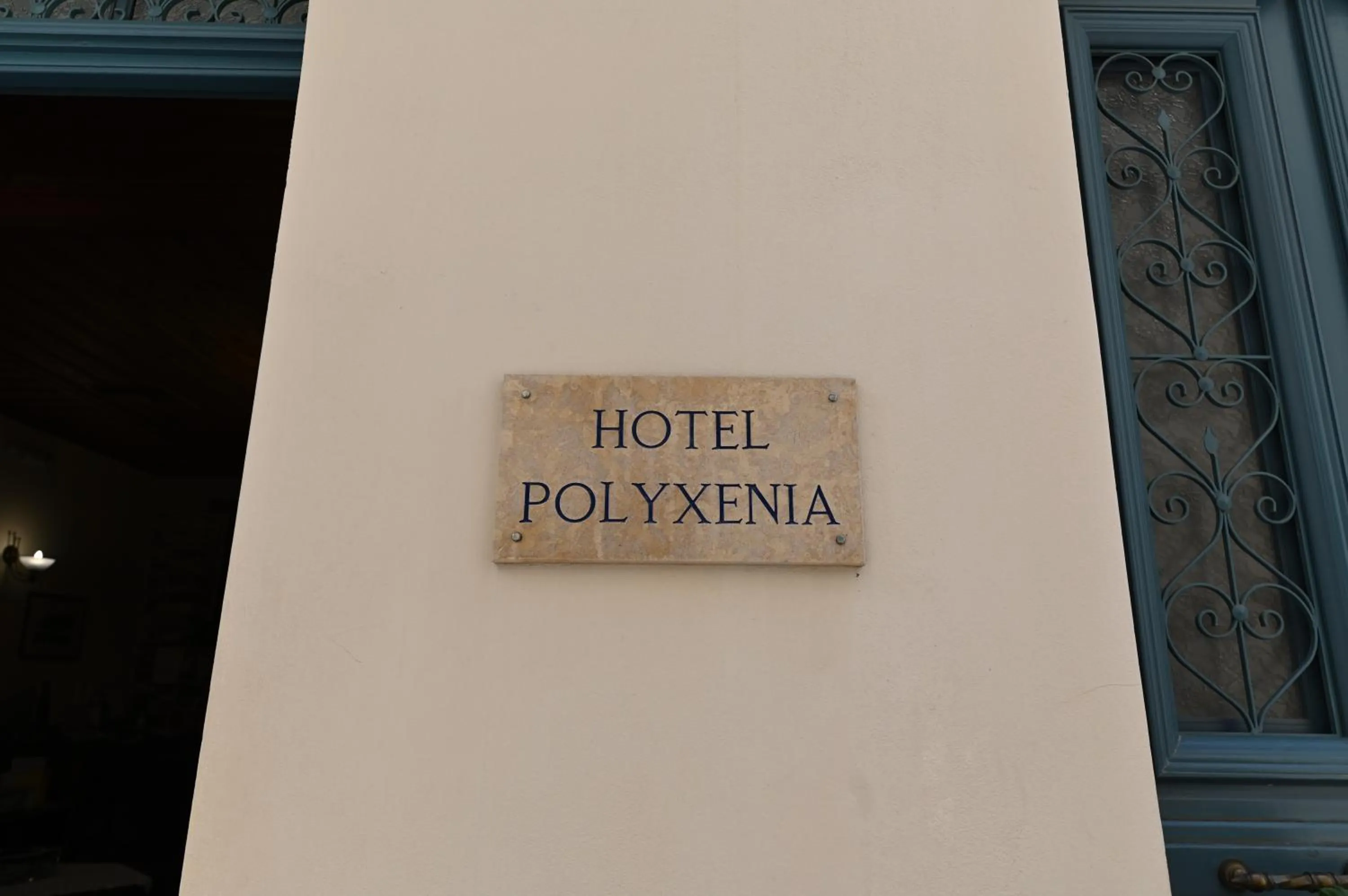 Polyxenia Hotel