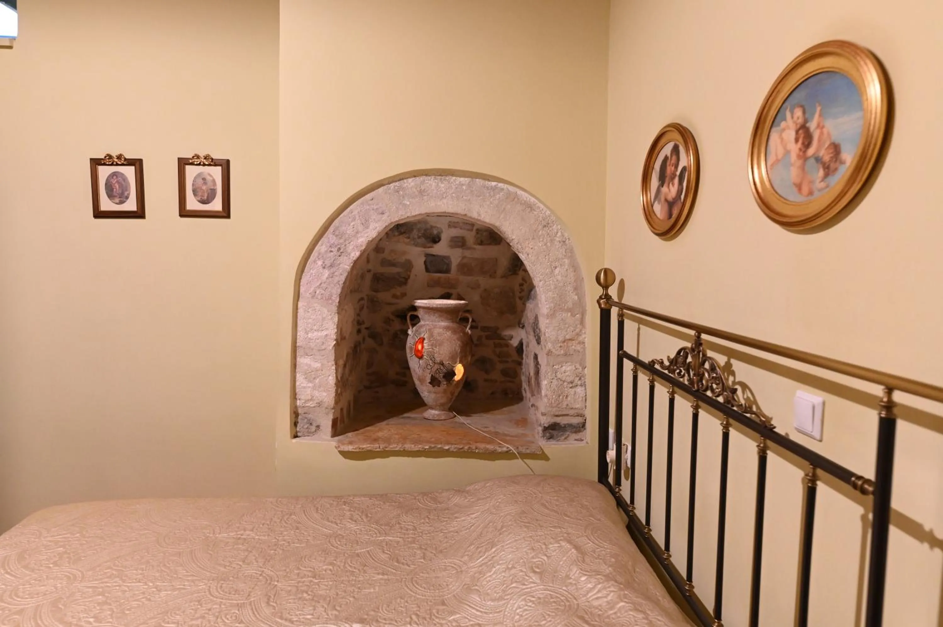 Bed in Polyxenia Hotel