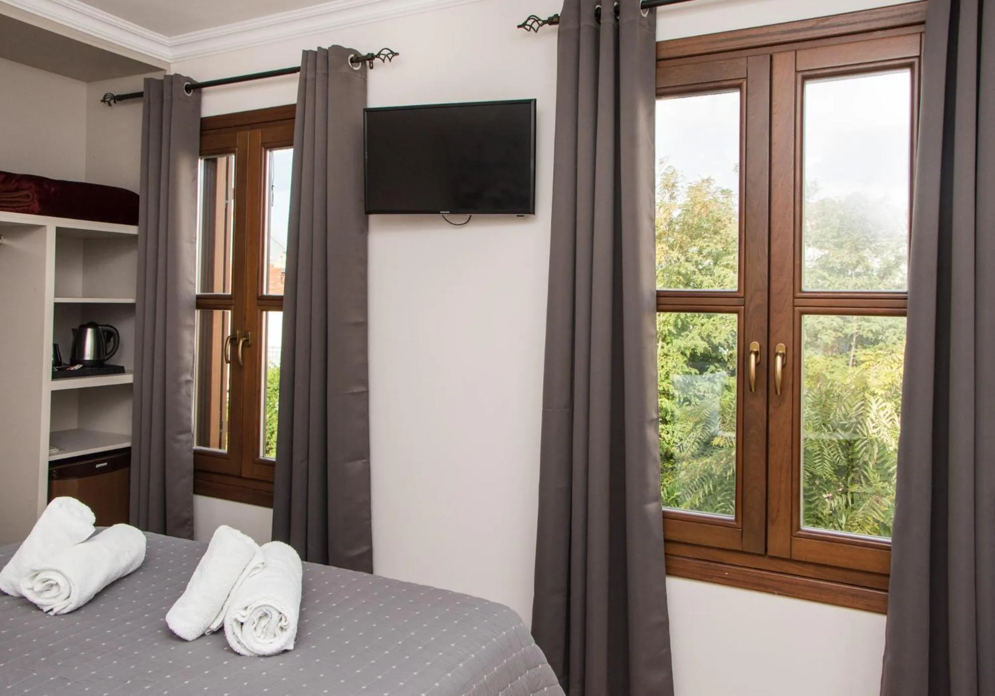 Bed in Arxontiko Hotel