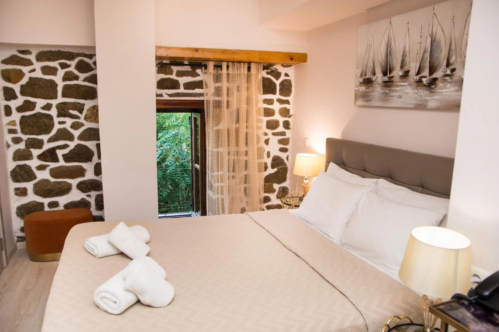 Bed in Arxontiko Hotel