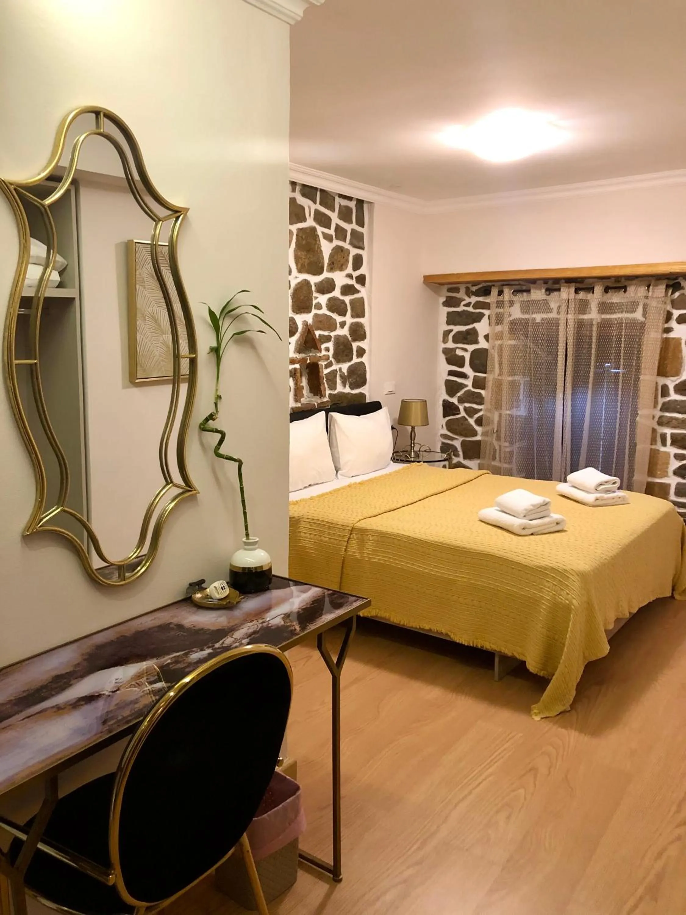 Bed in Arxontiko Hotel