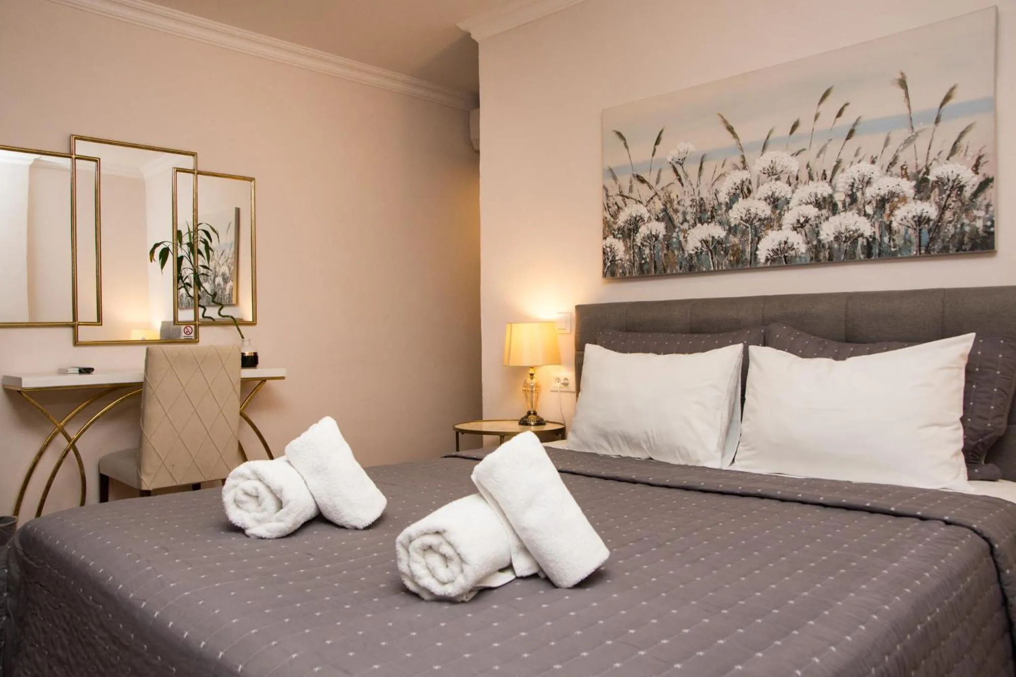 Bed in Arxontiko Hotel