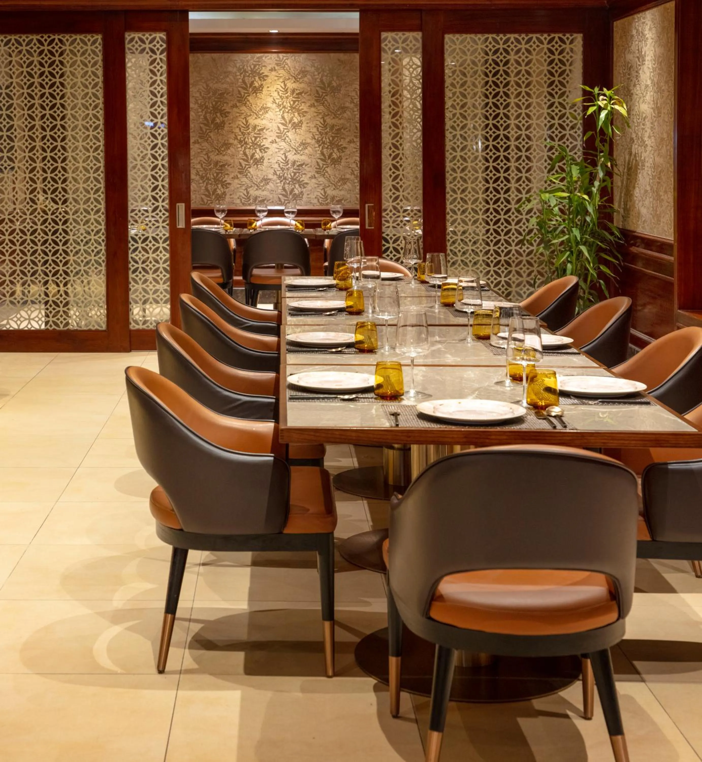 Restaurant/places to eat in The Greenwood Resort, Guwahati